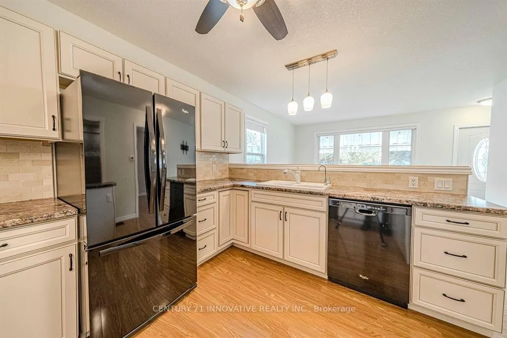 Photo 19 of Unit Main, 70 St Clair Avenue, Kitchener — HOMEH