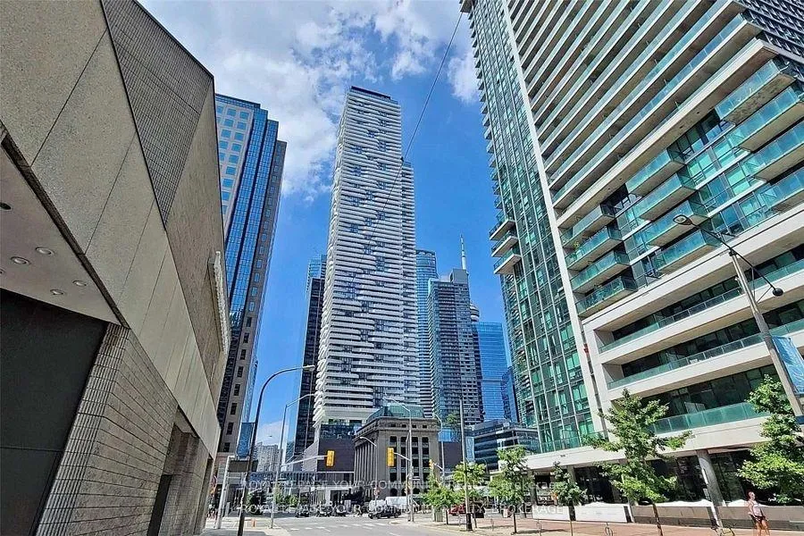 Photo 1 of Unit 2407, 100 Harbour Street, Toronto, Waterfront Communities — HOMEH