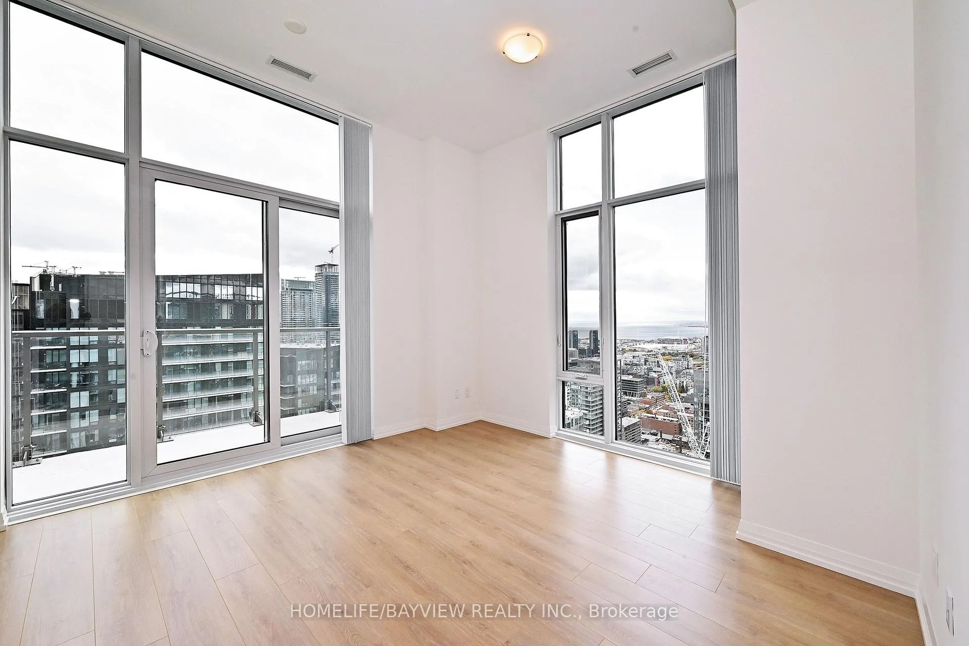 Photo 2 of Unit GPH12, 8 Widmer Street, Toronto, Waterfront Communities — HOMEH