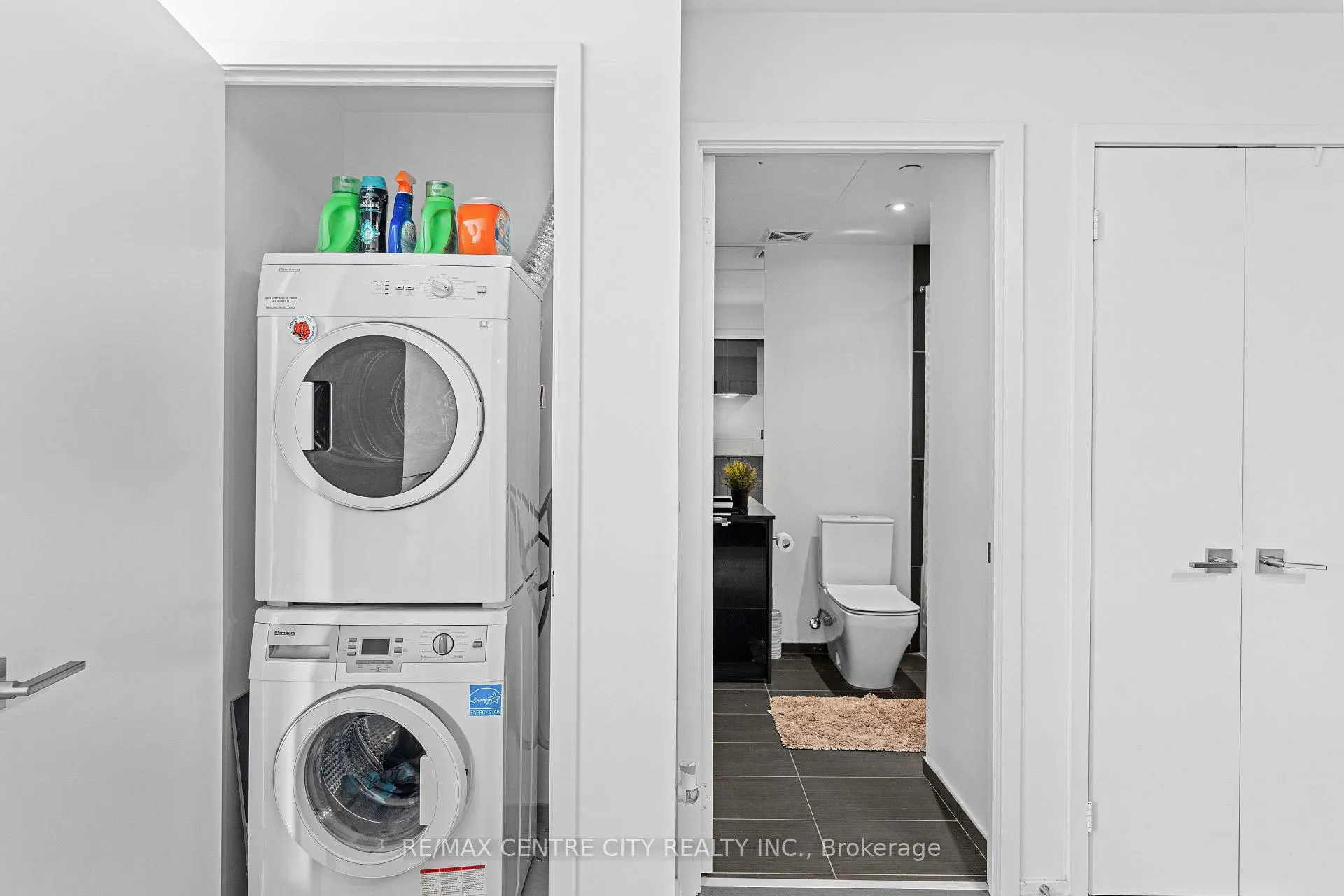 Photo 14 of Unit LPH5410, 70 Temperance Street, Toronto, Bay Street Corridor — HOMEH