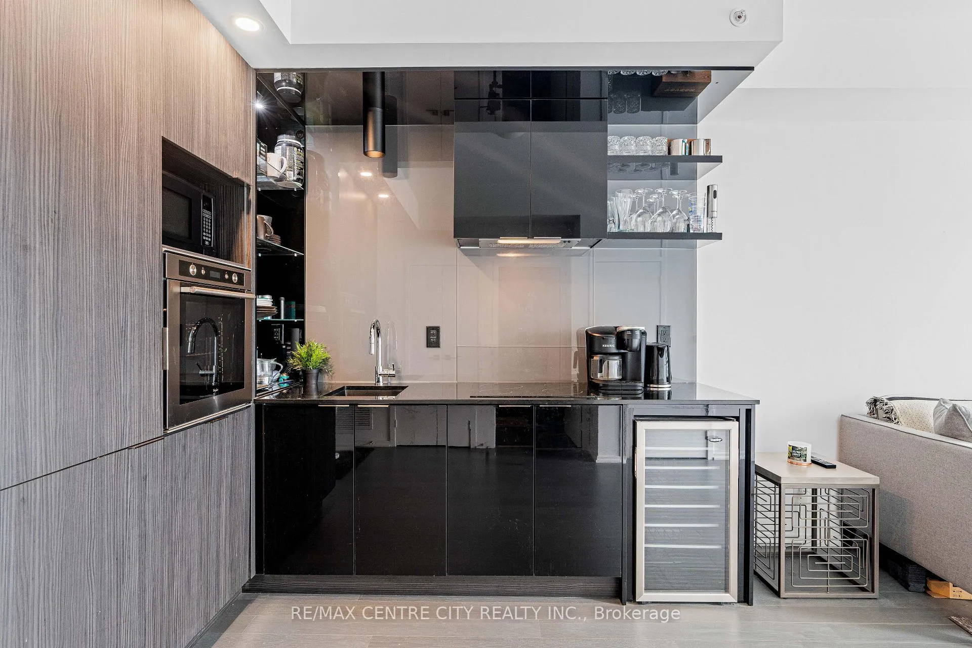Photo 15 of Unit LPH5410, 70 Temperance Street, Toronto, Bay Street Corridor — HOMEH
