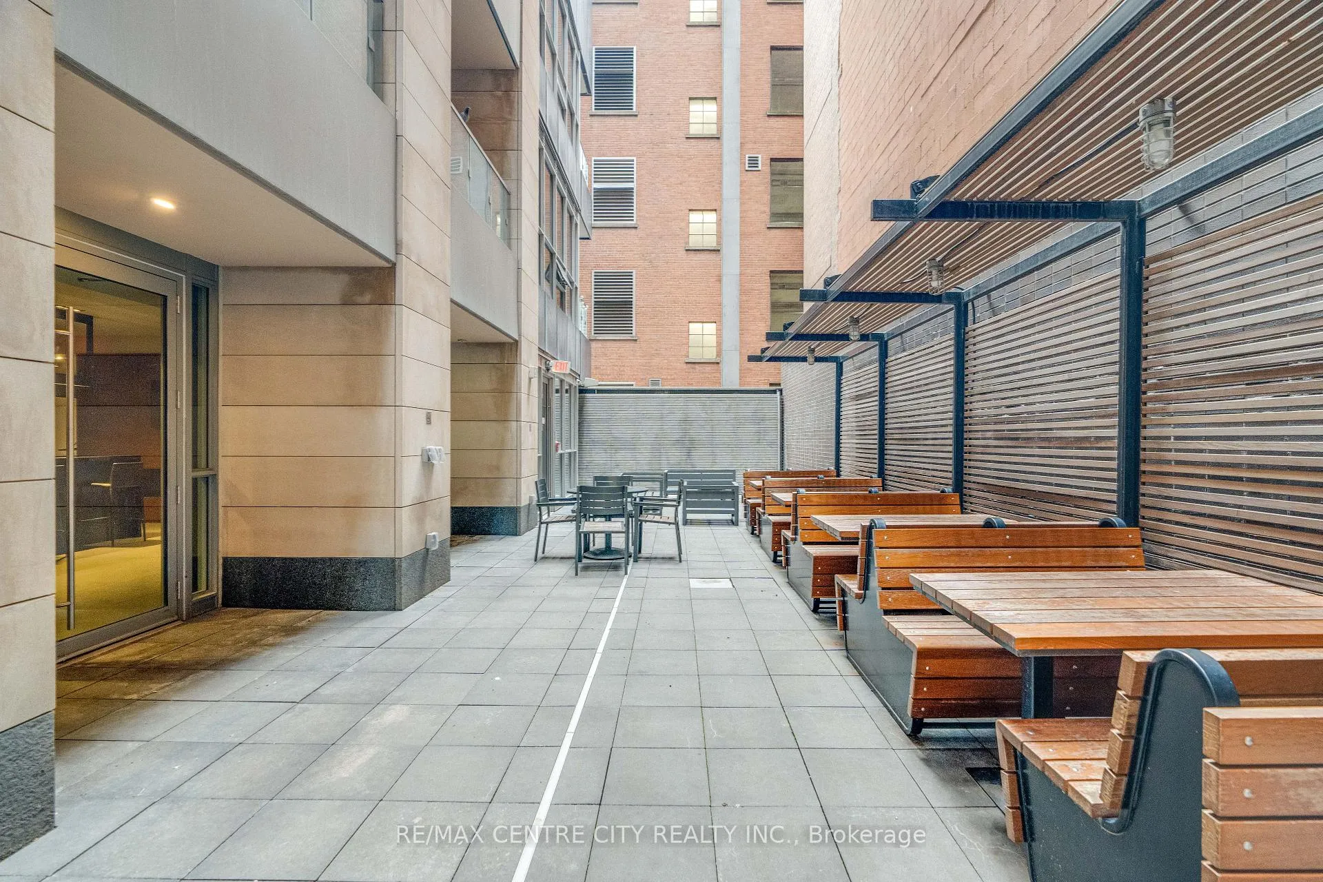 Photo 32 of Unit LPH5410, 70 Temperance Street, Toronto, Bay Street Corridor — HOMEH