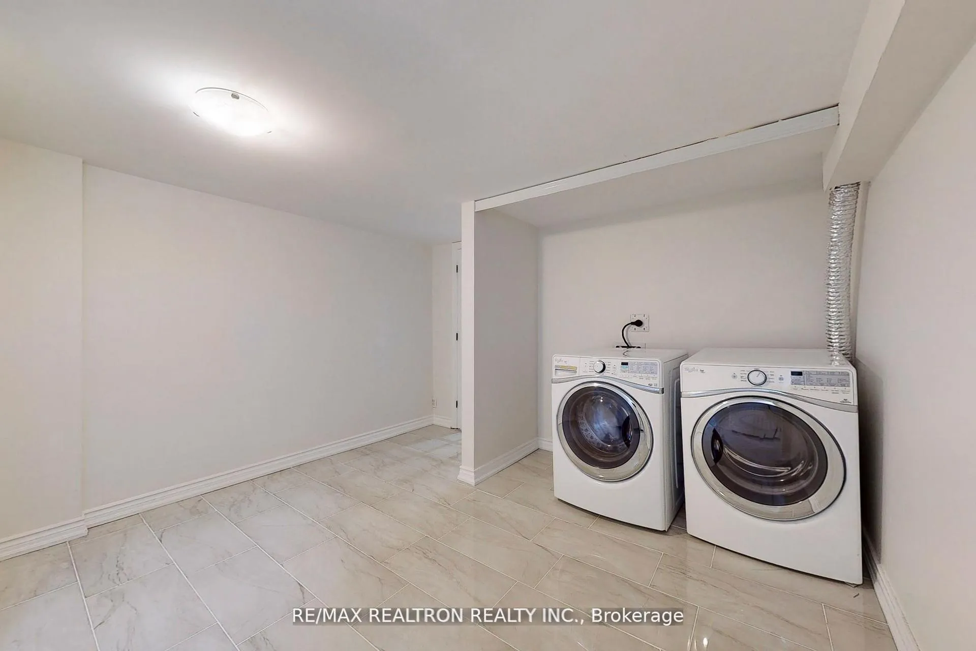 Photo 8 of Unit BSMT, 14 Child Drive, Aurora, Aurora Heights — HOMEH