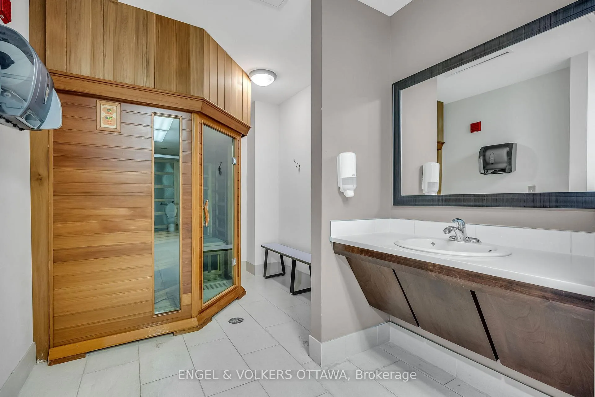 Photo 26 of Unit 811, 238 Besserer Street, Ottawa, Sandy Hill — HOMEH