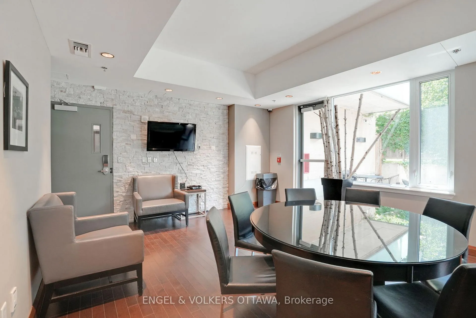 Photo 30 of Unit 811, 238 Besserer Street, Ottawa, Sandy Hill — HOMEH