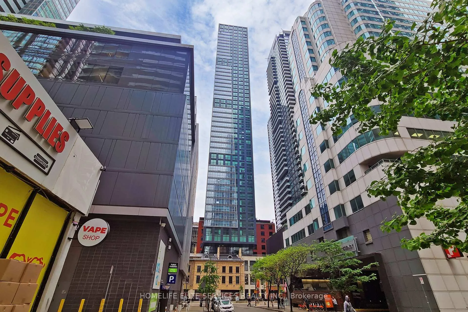 Photo 3 of Unit 2302, 327 King Street W, Toronto, Waterfront Communities — HOMEH