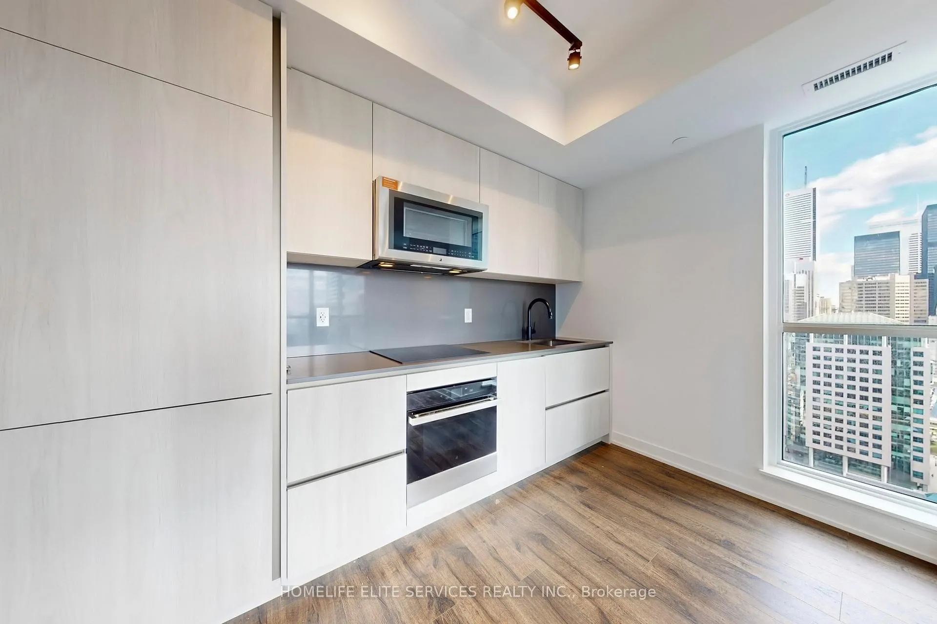 Photo 23 of Unit 2302, 327 King Street W, Toronto, Waterfront Communities — HOMEH