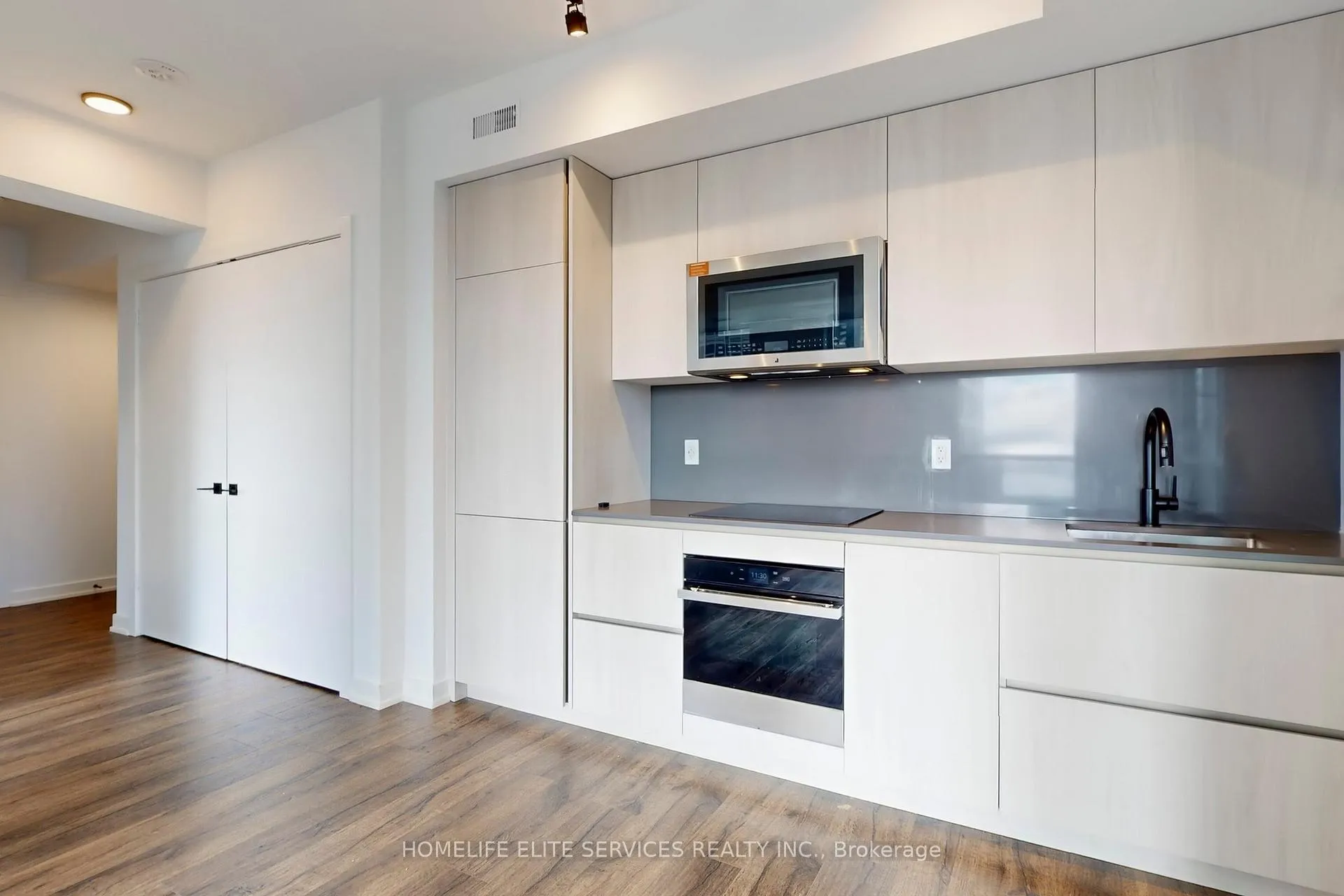 Photo 25 of Unit 2302, 327 King Street W, Toronto, Waterfront Communities — HOMEH