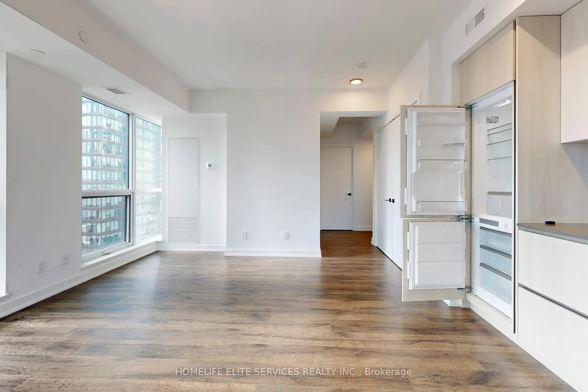 Photo 26 of Unit 2302, 327 King Street W, Toronto, Waterfront Communities — HOMEH