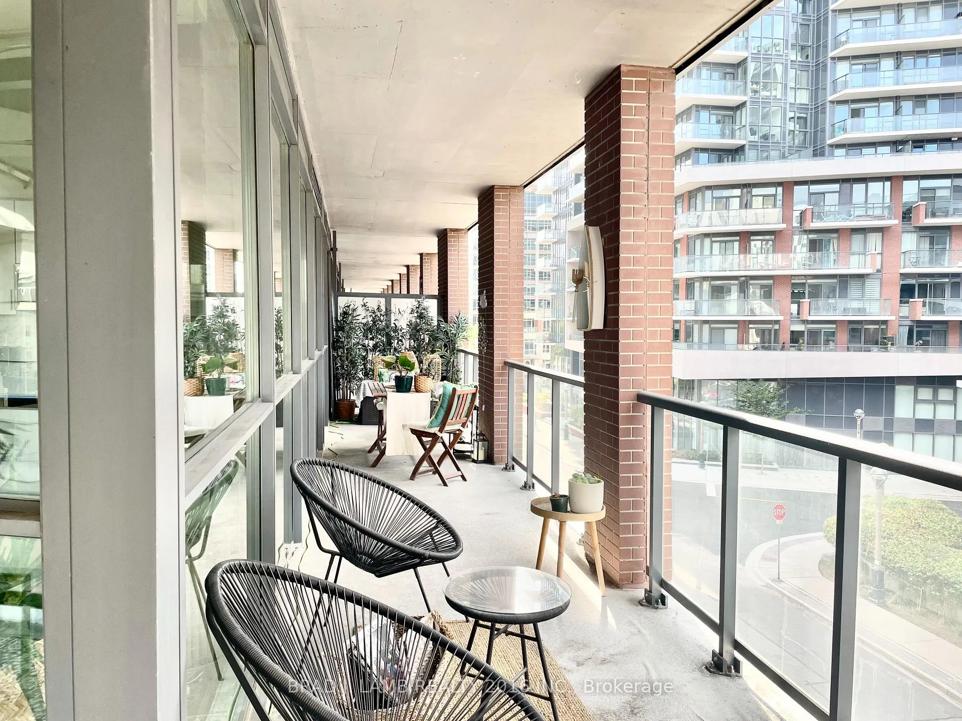 Photo 9 of Unit 327, 20 Bruyeres Mews, Toronto, Niagara — HOMEH