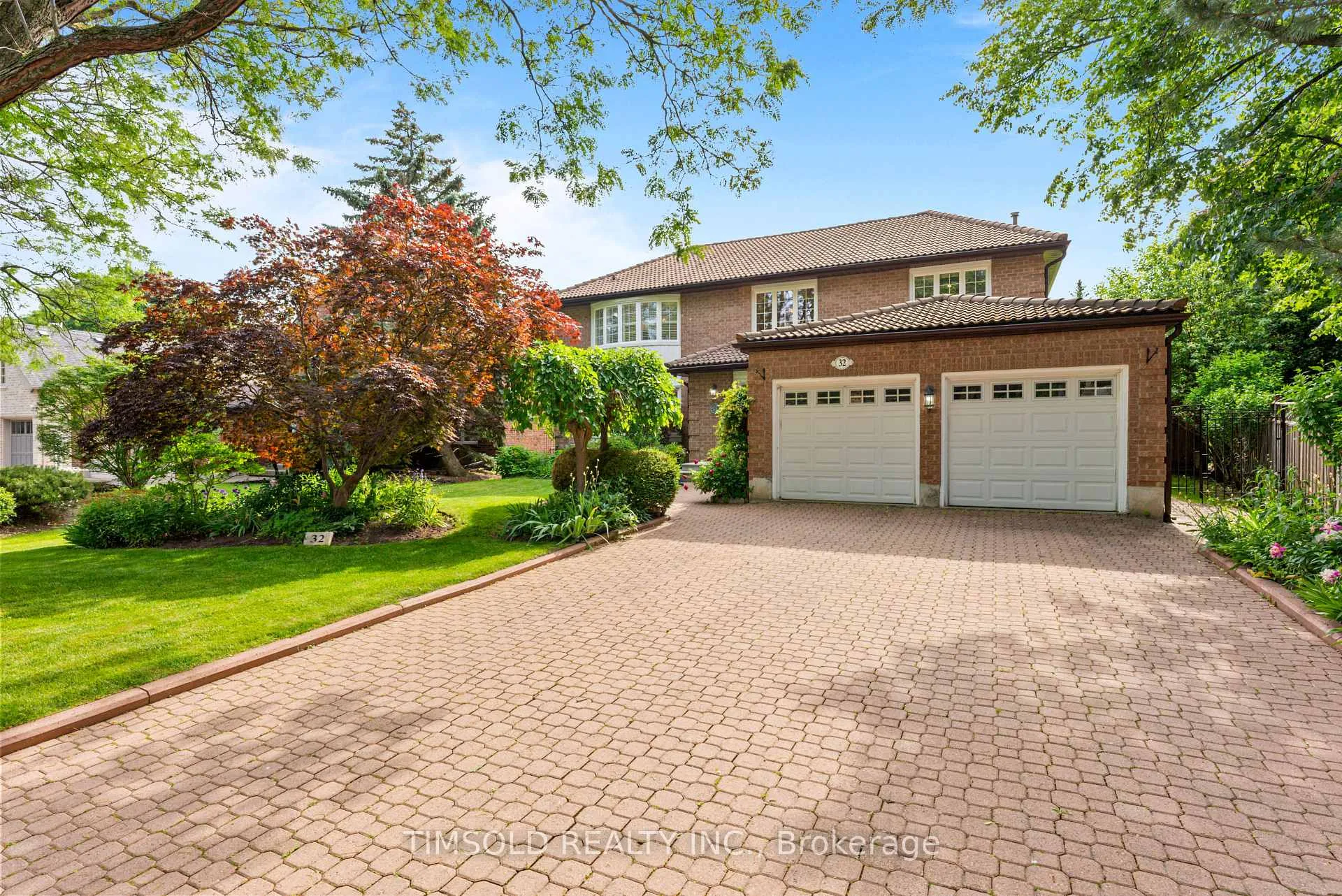 Photo 1 of 32 Addington Square, Markham, Unionville — HOMEH