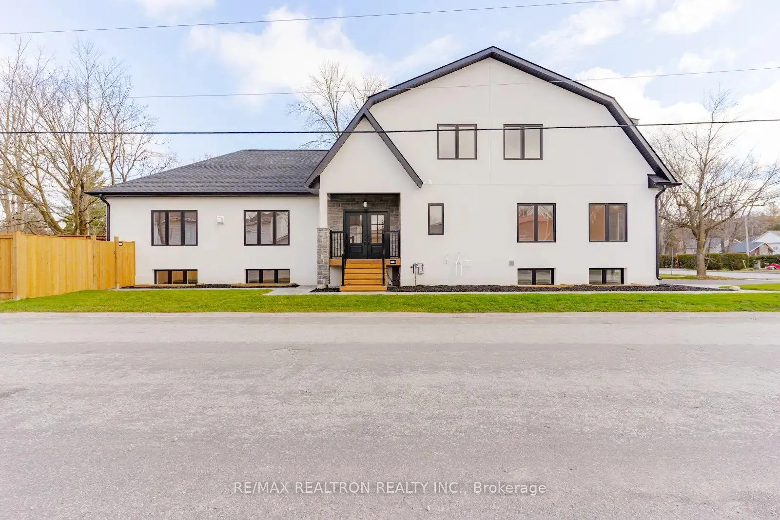 Front of 1242 Killarney Beach Road