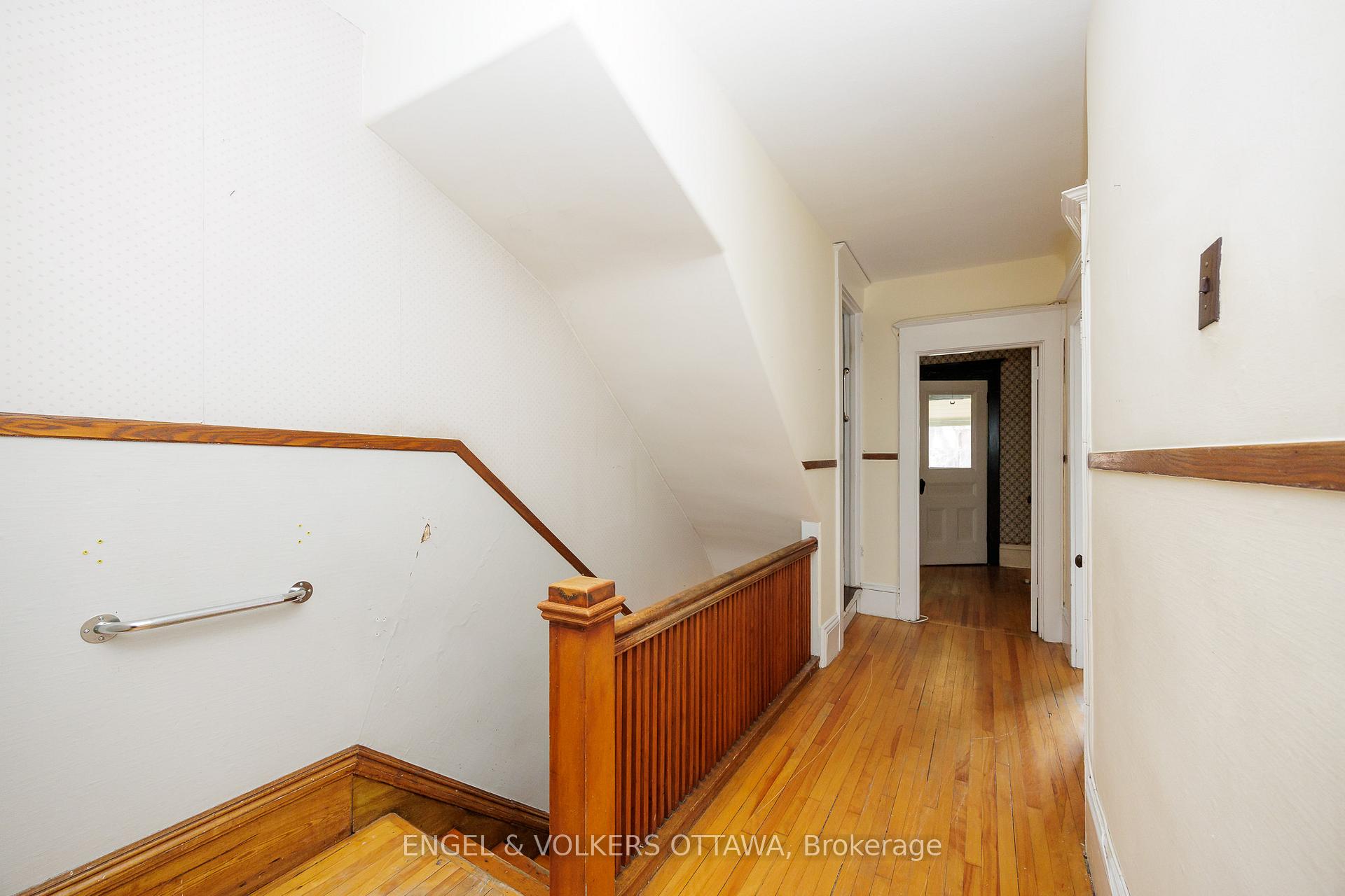 Photo 18 of 11 Regent Street, Ottawa, Glebe — HOMEH