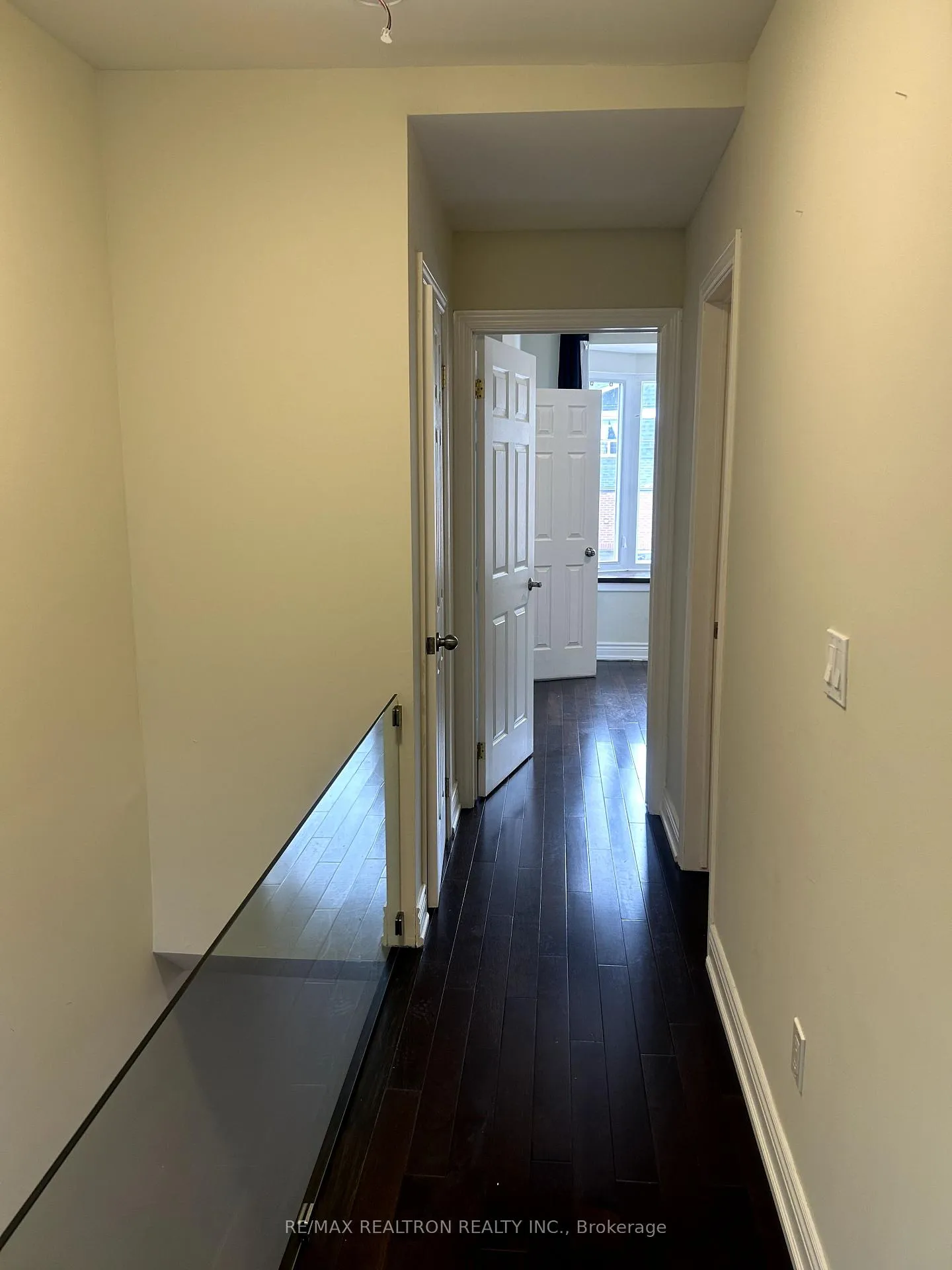 Photo 10 of Unit 1, 1311 Gerrard Street E, Toronto, Greenwood-Coxwell — HOMEH