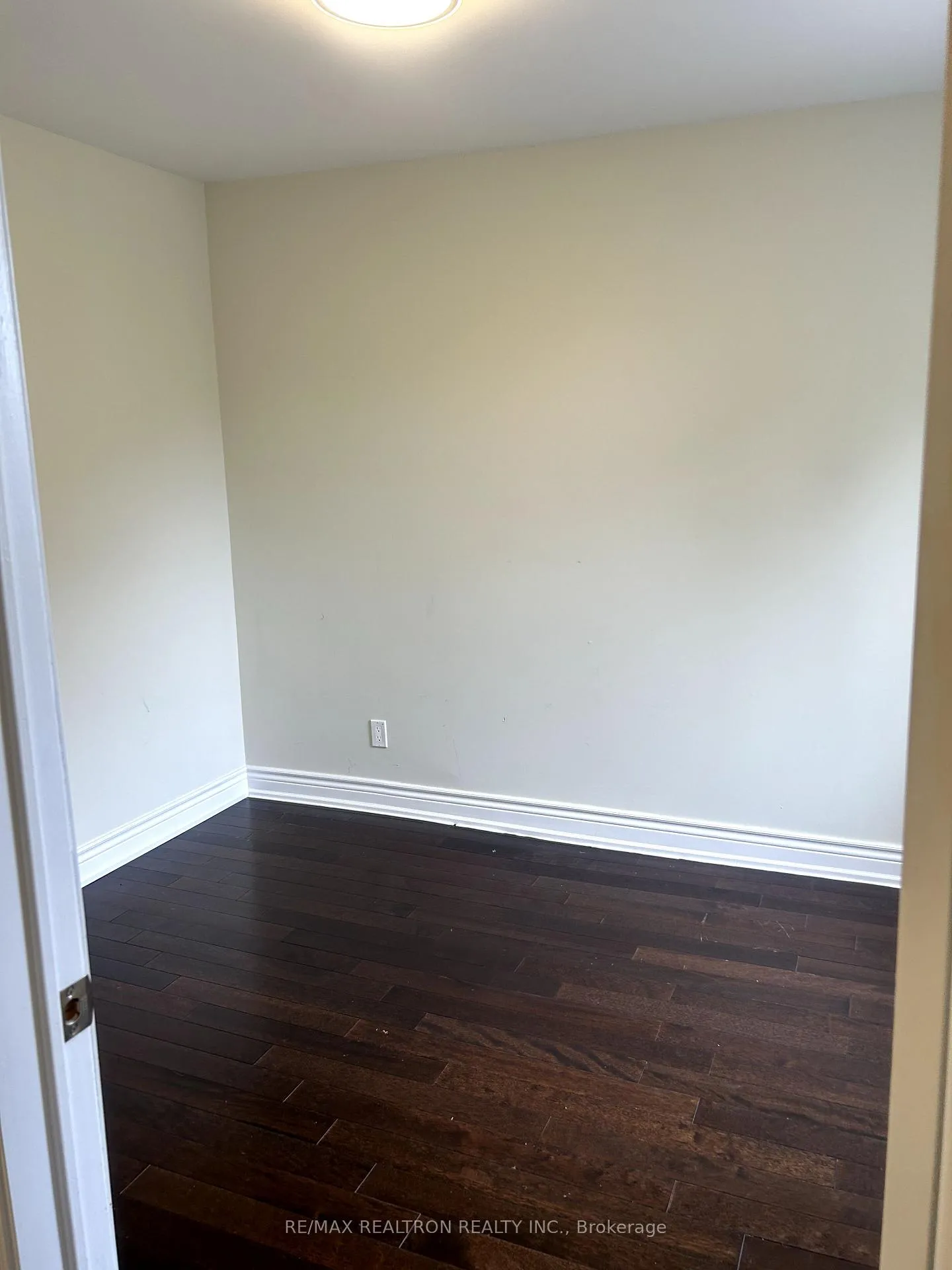 Photo 11 of Unit 1, 1311 Gerrard Street E, Toronto, Greenwood-Coxwell — HOMEH