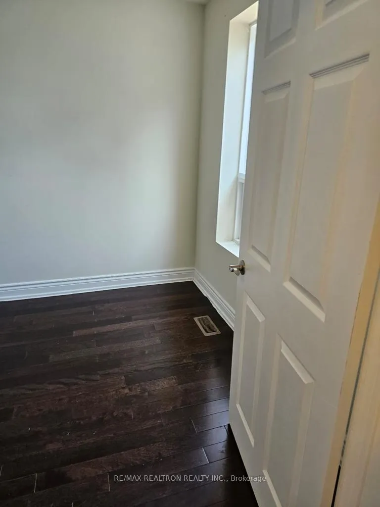 Photo 24 of Unit 1, 1311 Gerrard Street E, Toronto, Greenwood-Coxwell — HOMEH