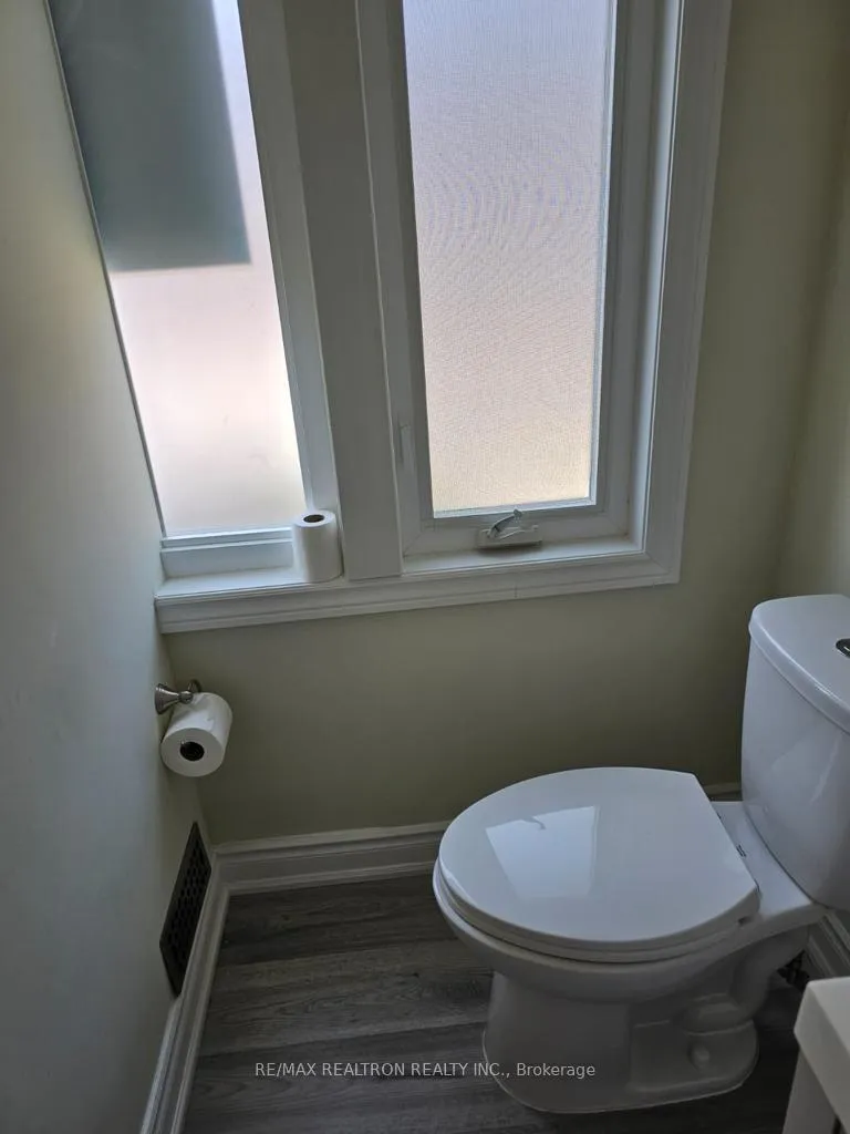 Photo 35 of Unit 1, 1311 Gerrard Street E, Toronto, Greenwood-Coxwell — HOMEH