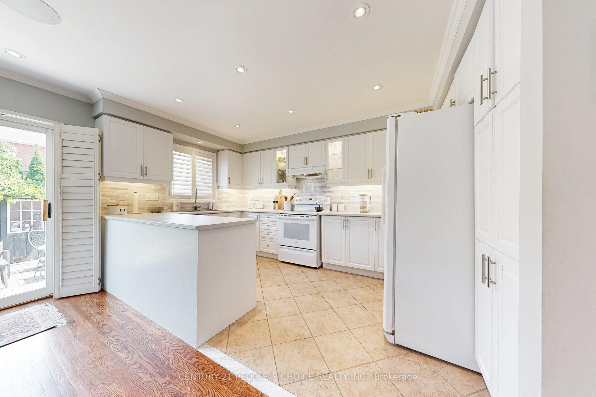Photo 17 of 139 Hanton Crescent, Caledon, Bolton East — HOMEH