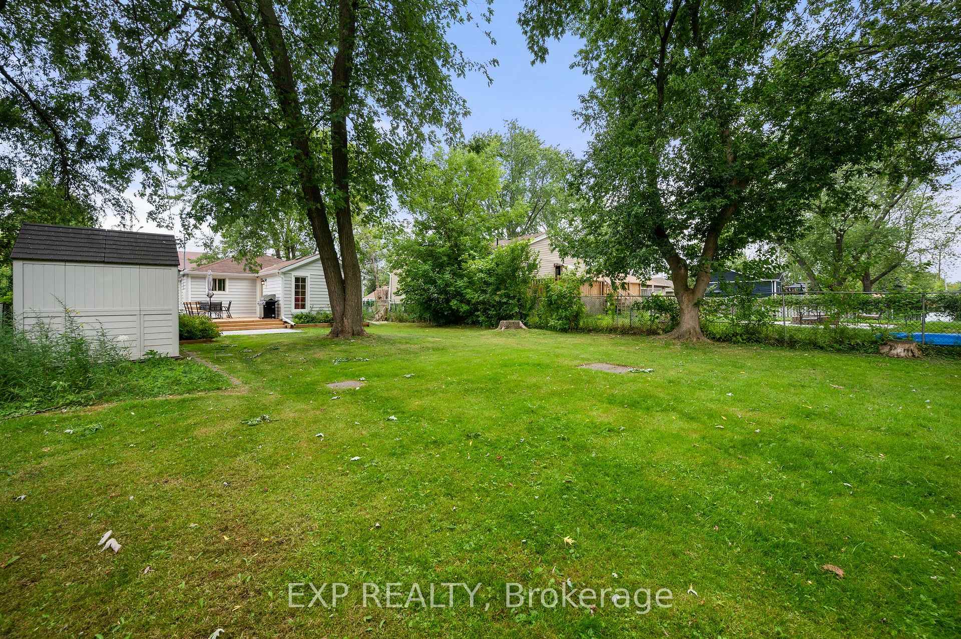 Photo 6 of 156 Beach Road, Georgina, Keswick North — HOMEH