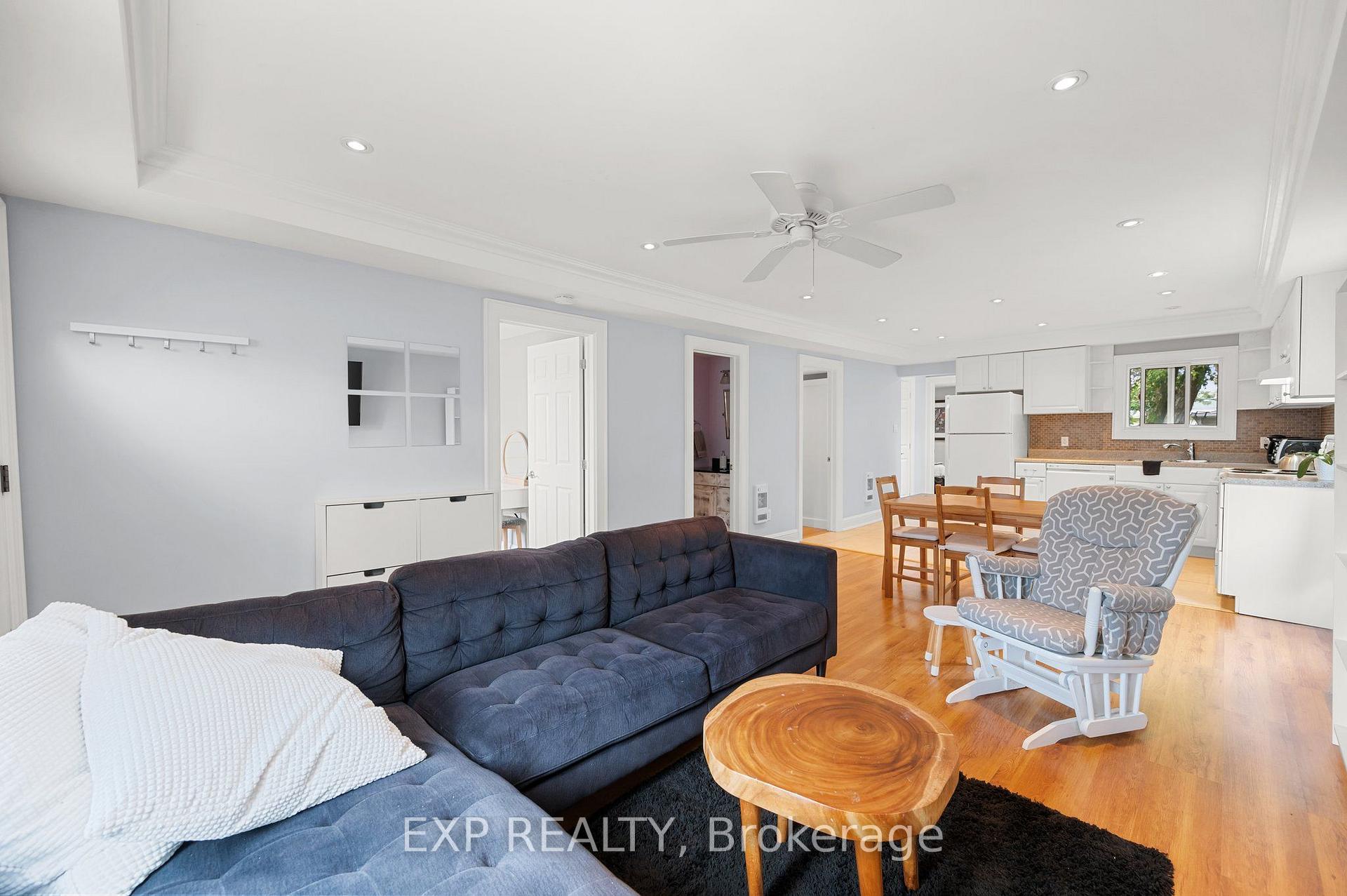 Photo 9 of 156 Beach Road, Georgina, Keswick North — HOMEH