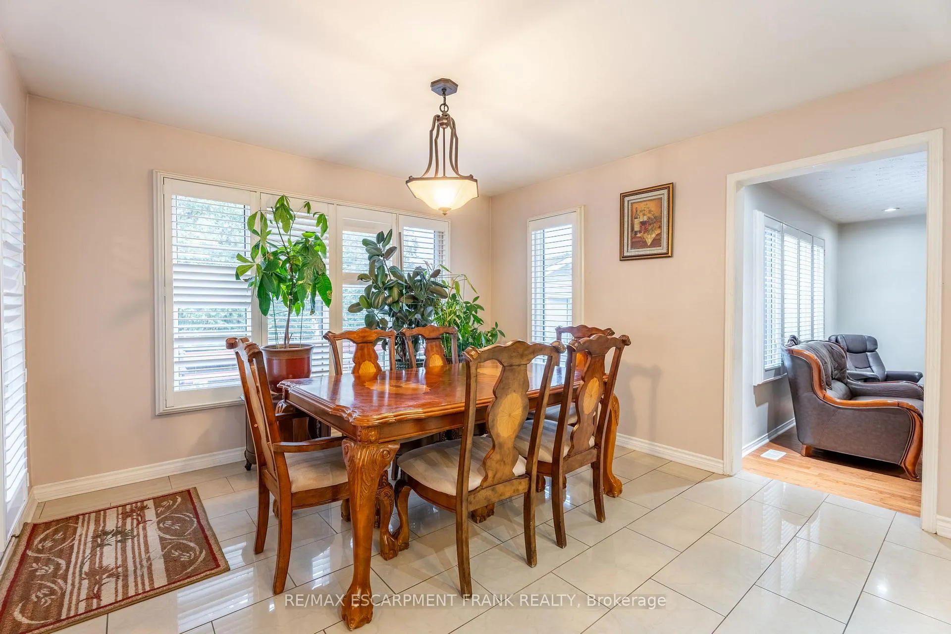 Photo 8 of 7 Grandoaks Drive, Hamilton, Thorner — HOMEH