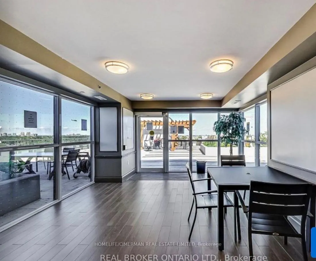 Photo 5 of Unit 331, 35 Saranac Boulevard, Toronto, Englemount-Lawrence — HOMEH