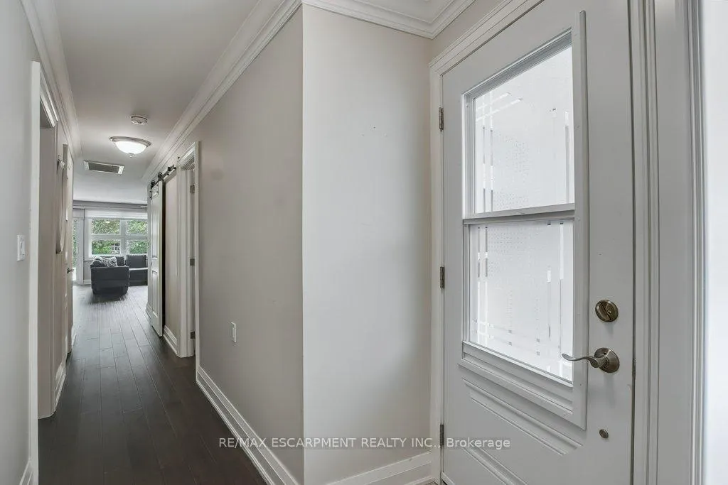 Photo 6 of 33 Szollosy Circle, Hamilton, Kennedy — HOMEH
