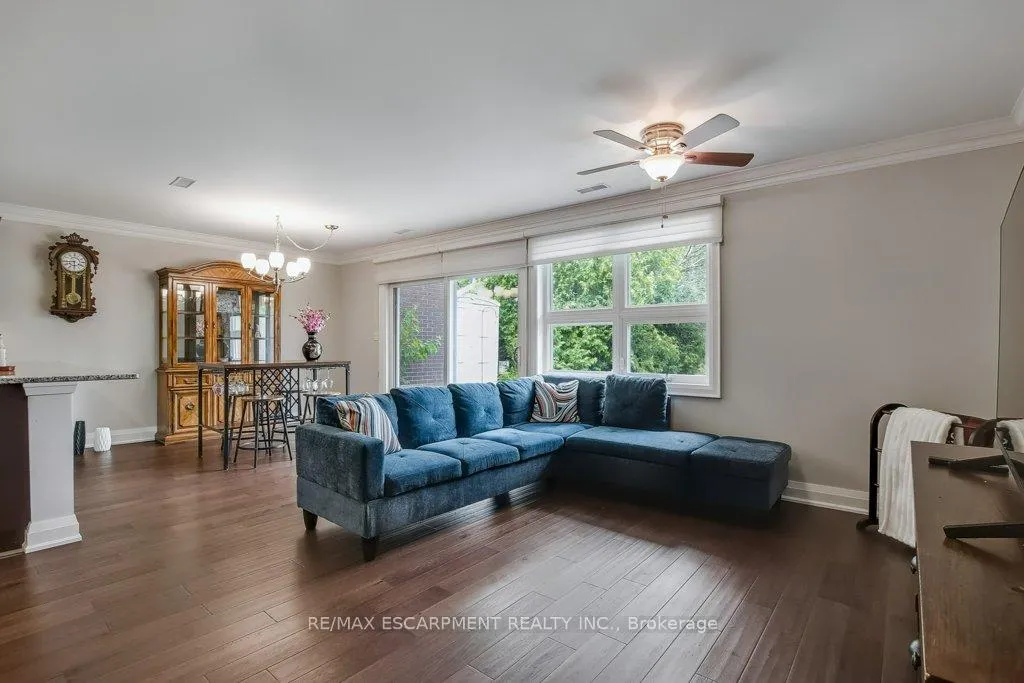 Photo 21 of 33 Szollosy Circle, Hamilton, Kennedy — HOMEH
