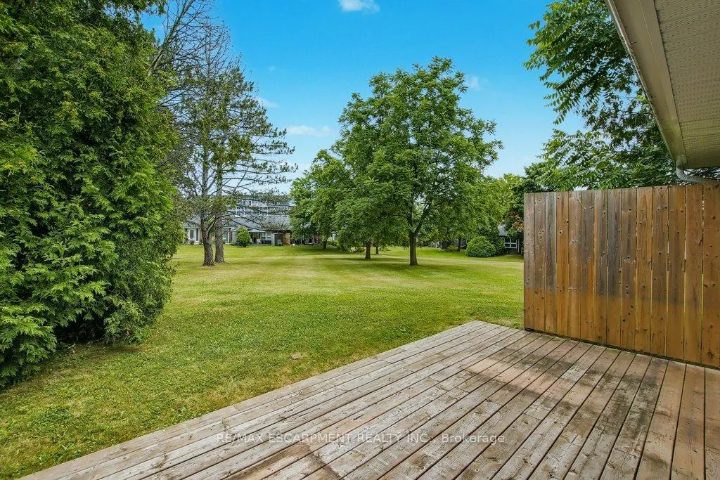 Photo 25 of 33 Szollosy Circle, Hamilton, Kennedy — HOMEH
