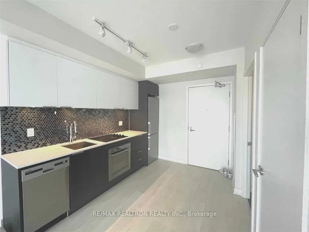 Photo 6 of Unit 2704, 2 Sonic Way, Toronto, Flemingdon Park — HOMEH
