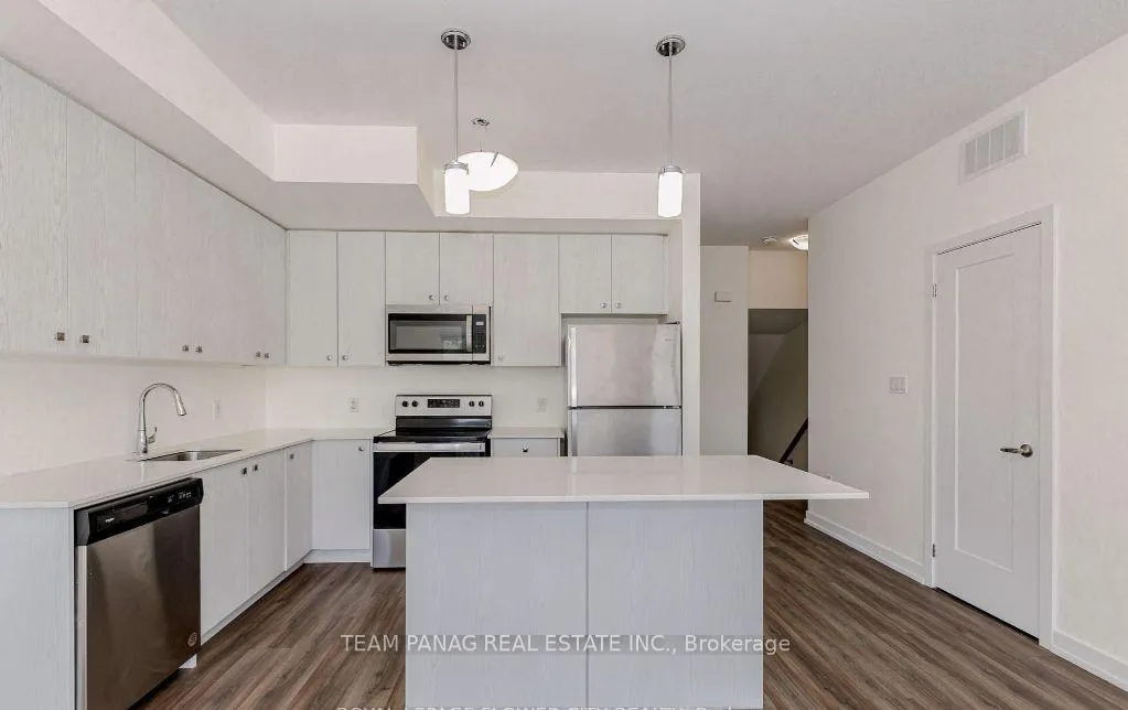 Photo 4 of Unit C13, 10 Palace Street, Kitchener, Laurentian Hills — HOMEH