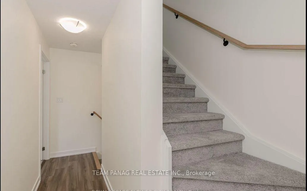 Photo 16 of Unit C13, 10 Palace Street, Kitchener, Laurentian Hills — HOMEH