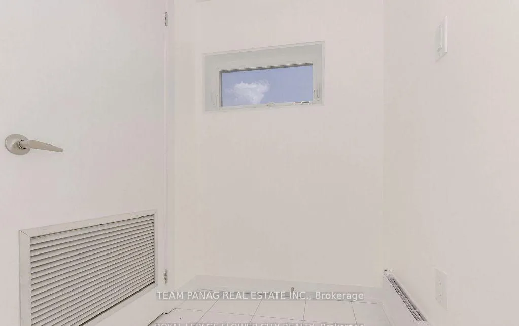 Photo 17 of Unit C13, 10 Palace Street, Kitchener, Laurentian Hills — HOMEH