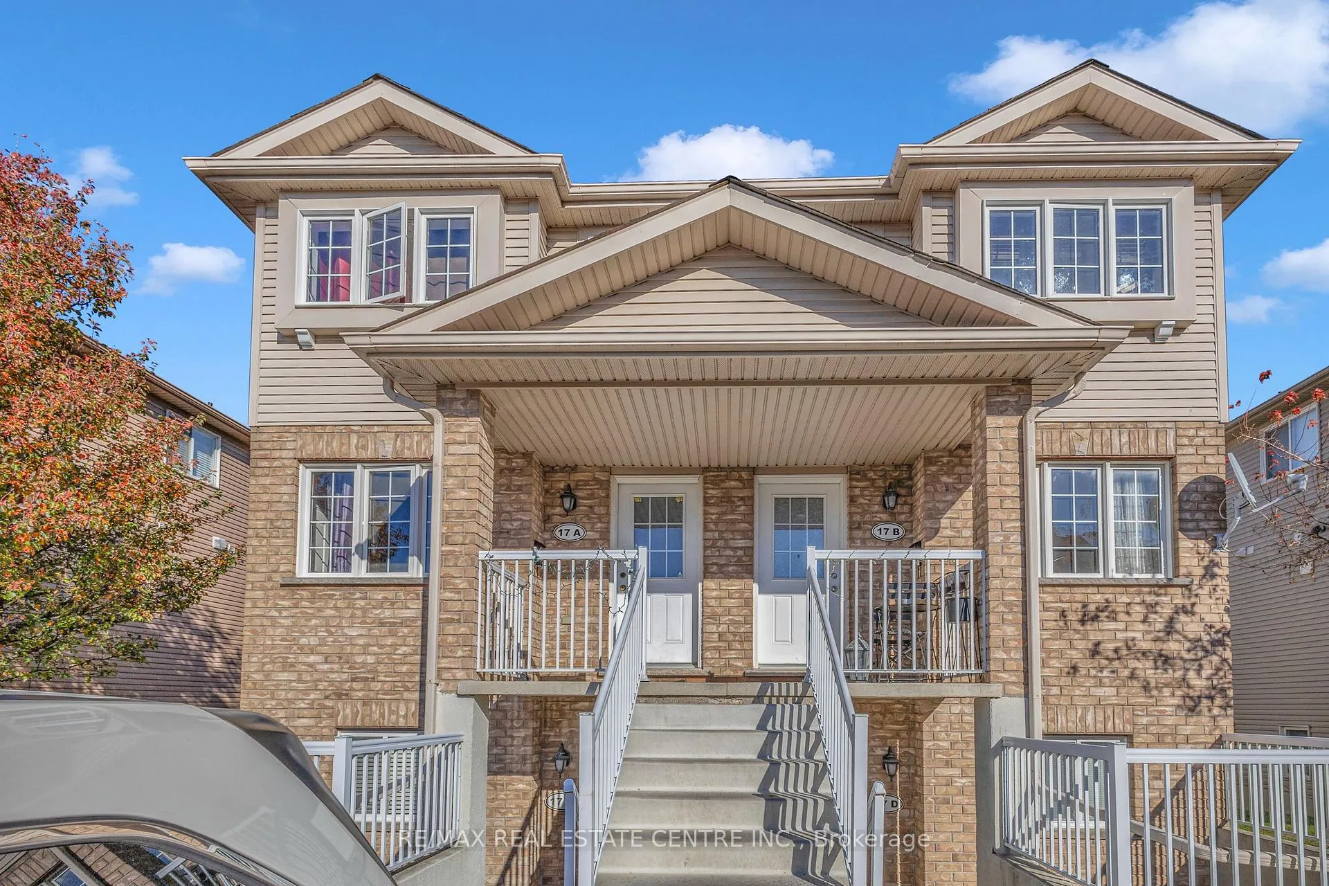 Photo 1 of Unit 17B, 50 Howe Drive, Kitchener, Laurentian Hills — HOMEH