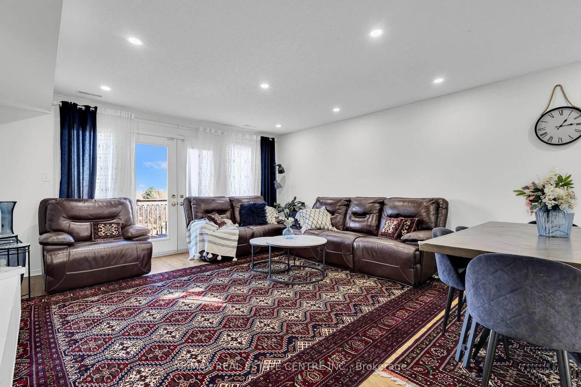Photo 17 of Unit 17B, 50 Howe Drive, Kitchener, Laurentian Hills — HOMEH
