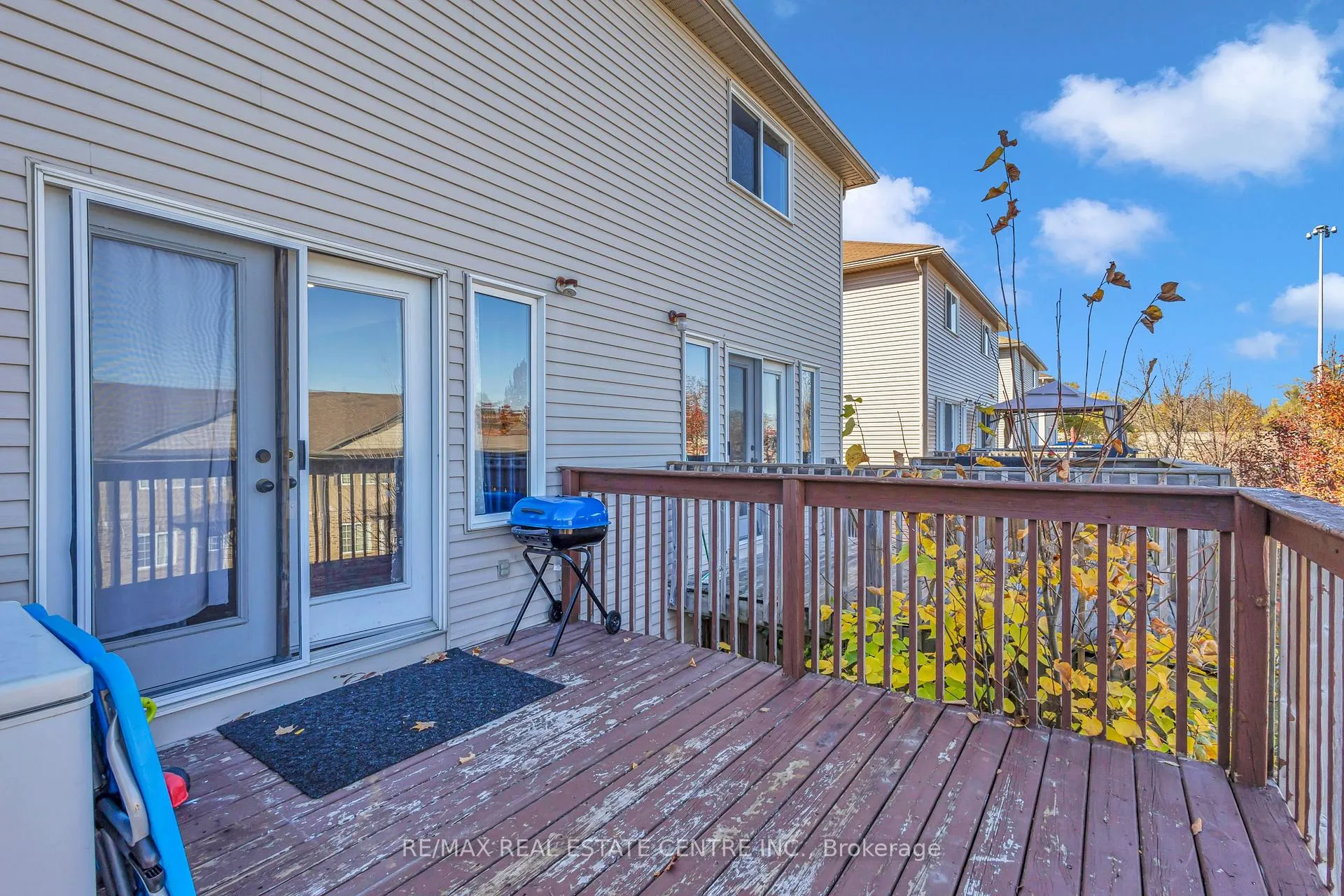Photo 23 of Unit 17B, 50 Howe Drive, Kitchener, Laurentian Hills — HOMEH