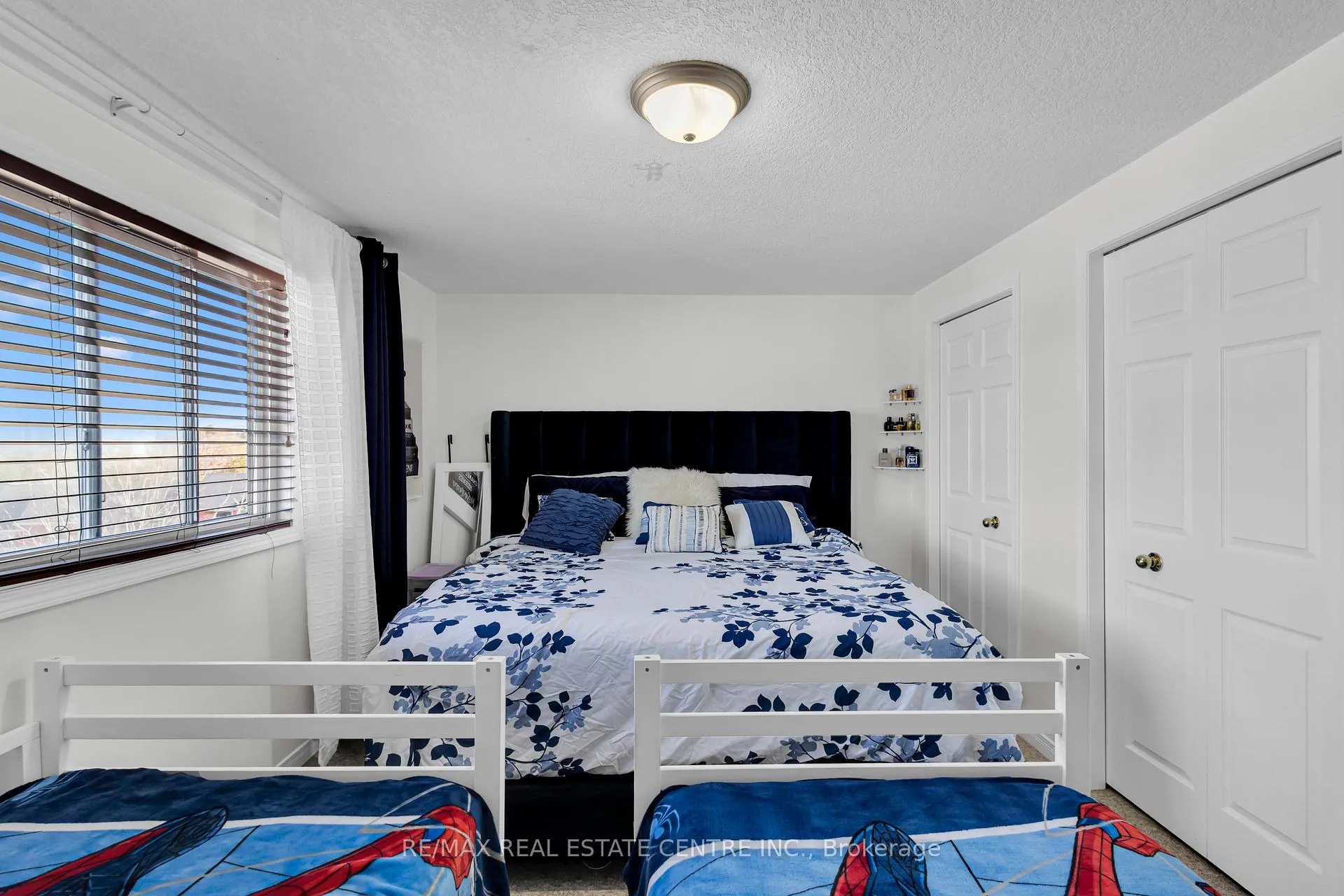 Photo 28 of Unit 17B, 50 Howe Drive, Kitchener, Laurentian Hills — HOMEH