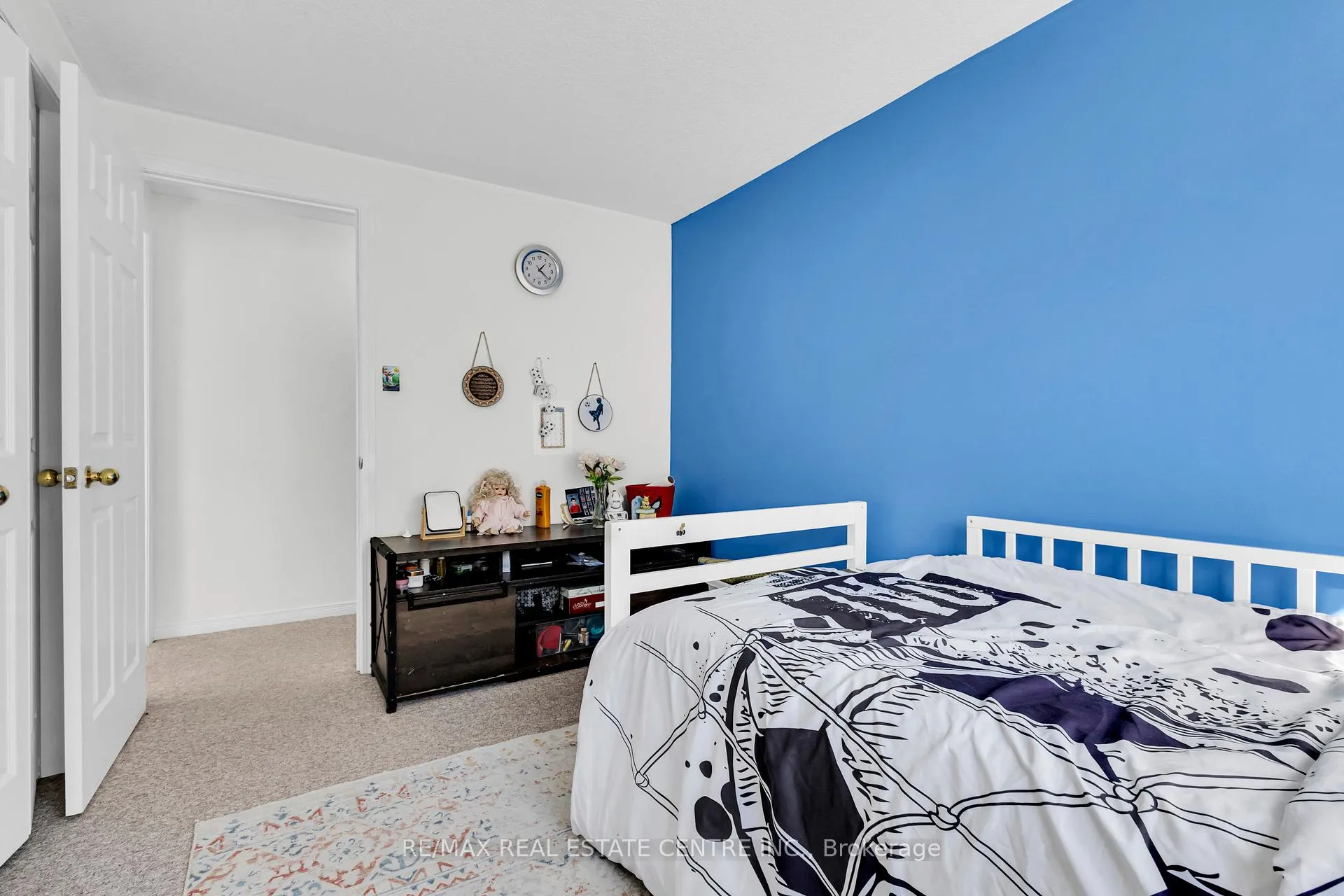 Photo 30 of Unit 17B, 50 Howe Drive, Kitchener, Laurentian Hills — HOMEH
