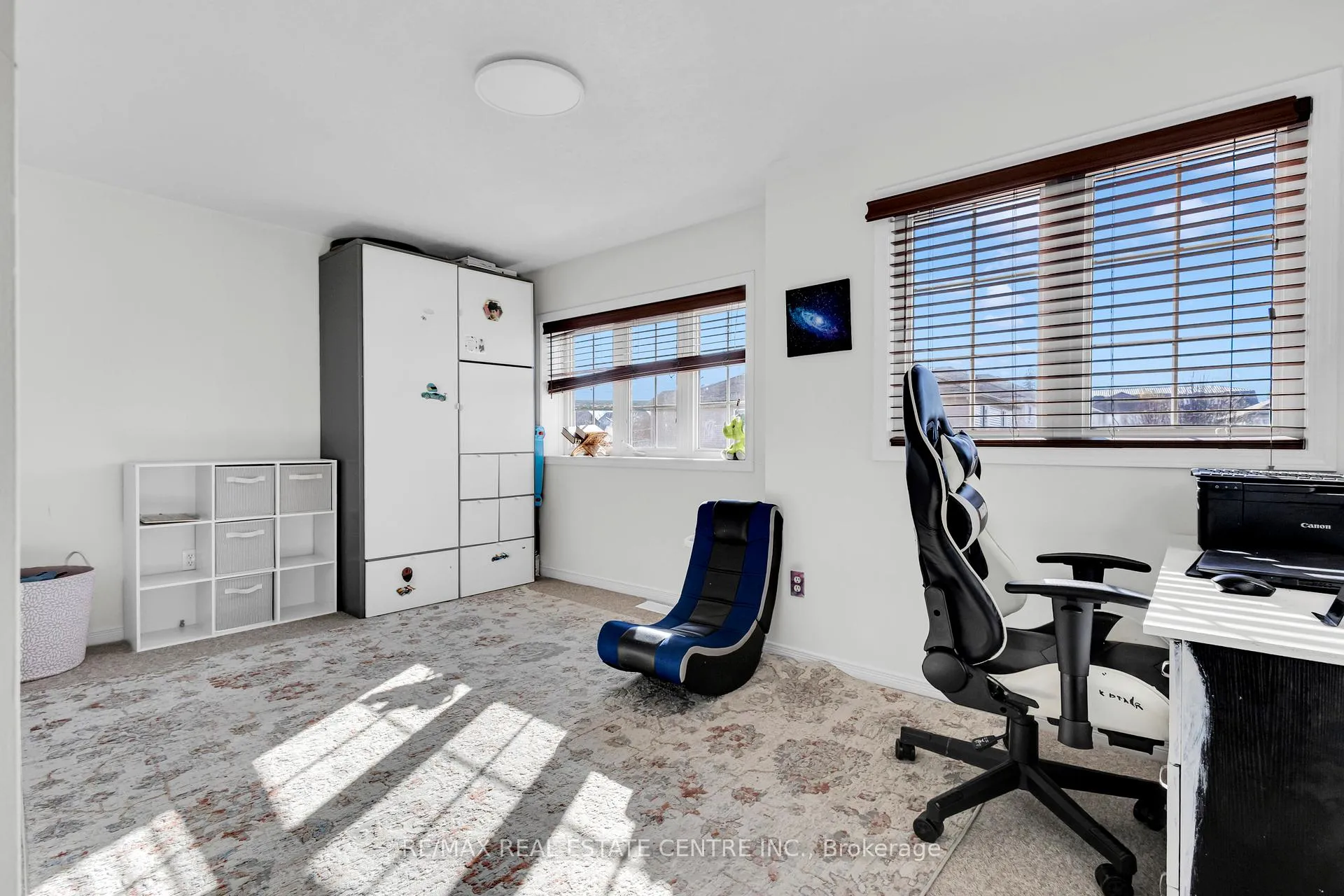 Photo 32 of Unit 17B, 50 Howe Drive, Kitchener, Laurentian Hills — HOMEH