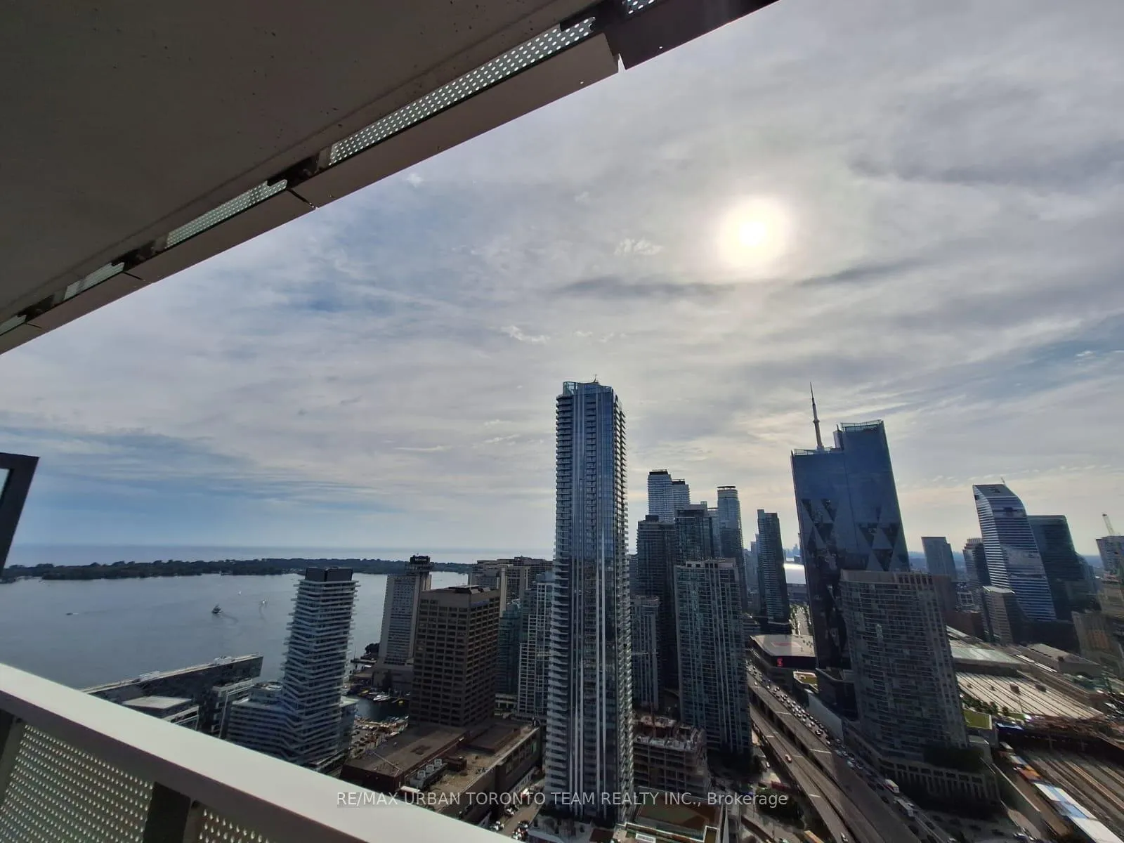 Photo 6 of Unit 4816, 55 Cooper Street, Toronto, Waterfront Communities — HOMEH