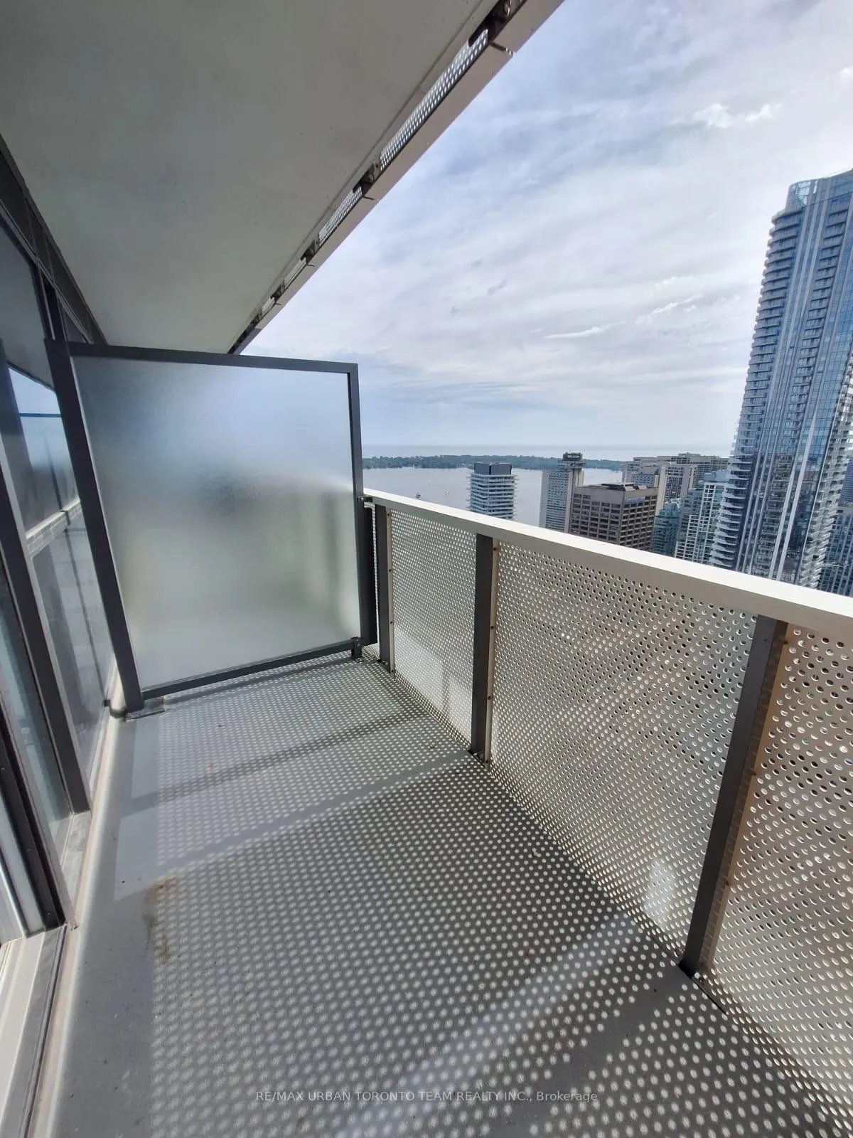 Photo 7 of Unit 4816, 55 Cooper Street, Toronto, Waterfront Communities — HOMEH