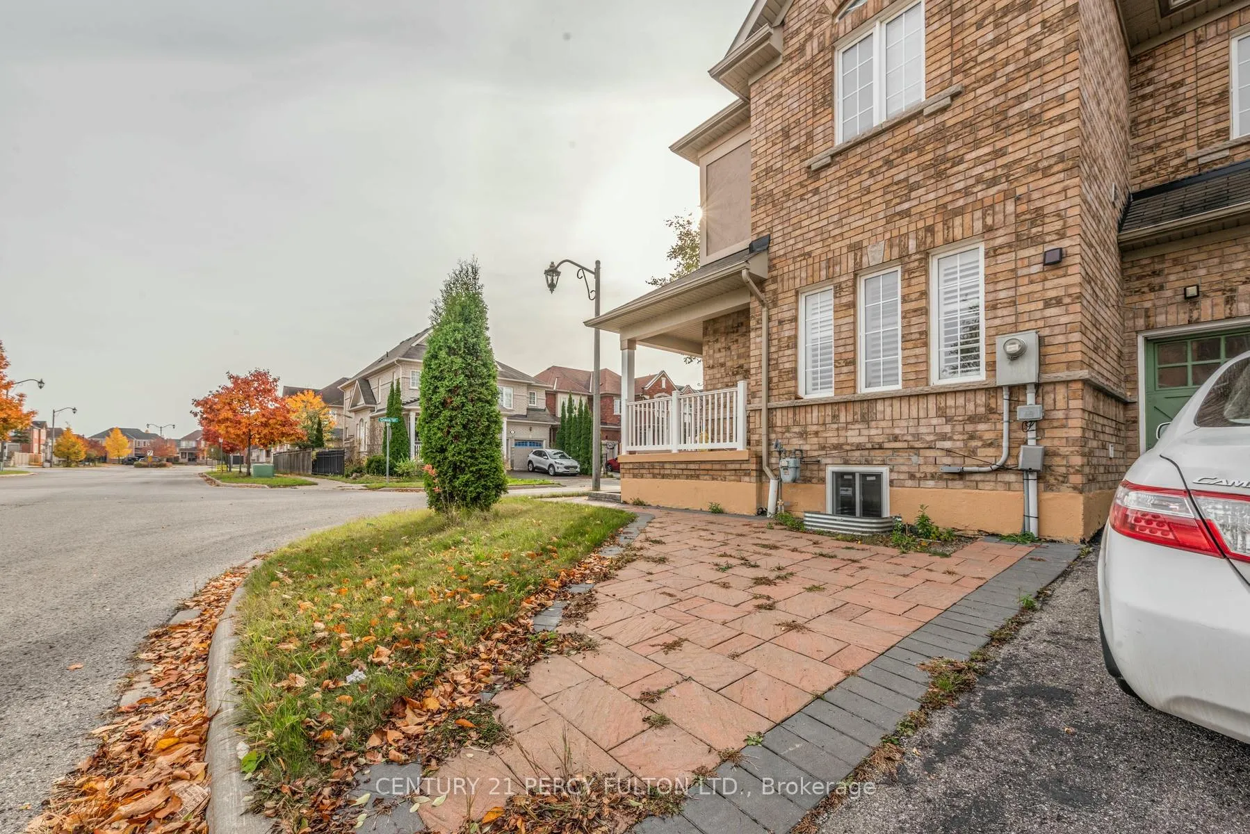Photo 4 of Unit Bsmt, 1 Cragg Crescent, Ajax, Northeast Ajax — HOMEH
