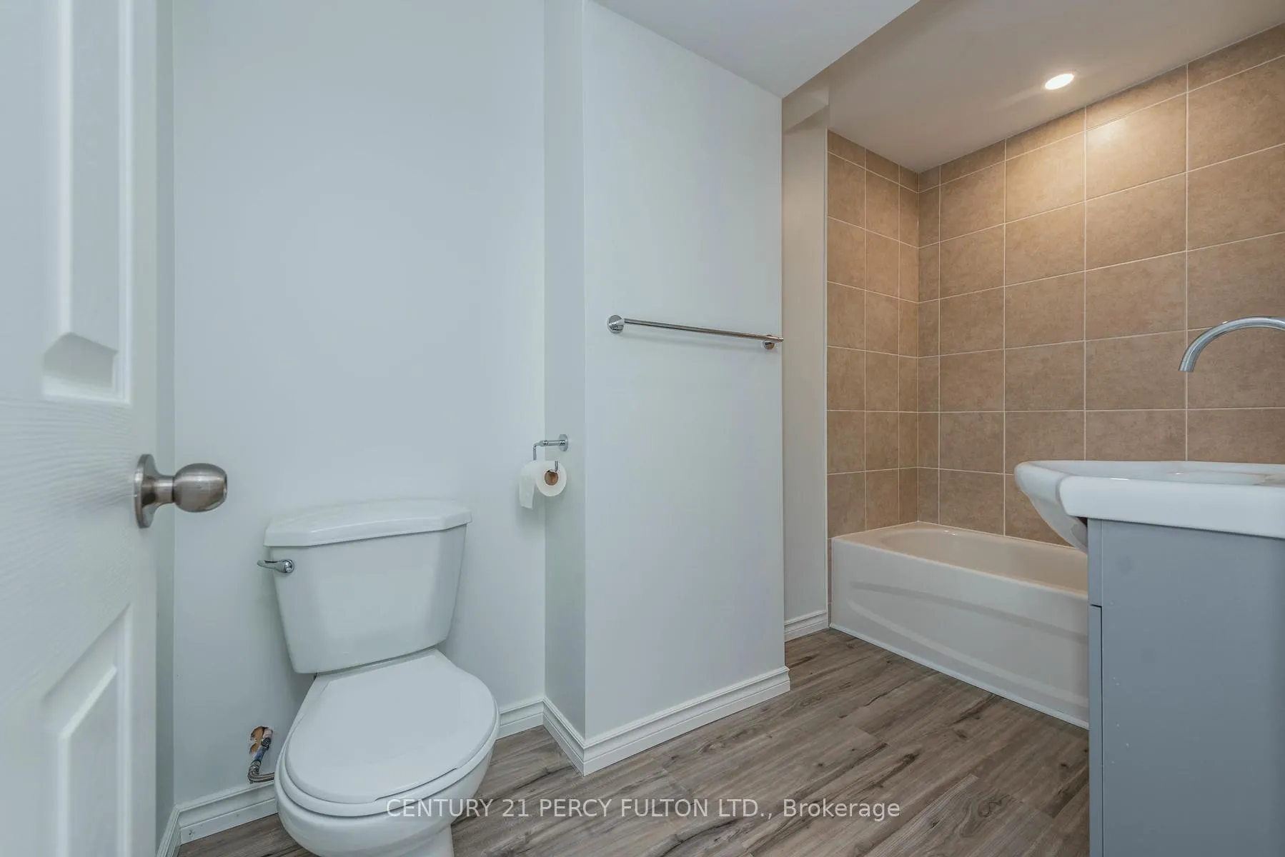 Photo 13 of Unit Bsmt, 1 Cragg Crescent, Ajax, Northeast Ajax — HOMEH