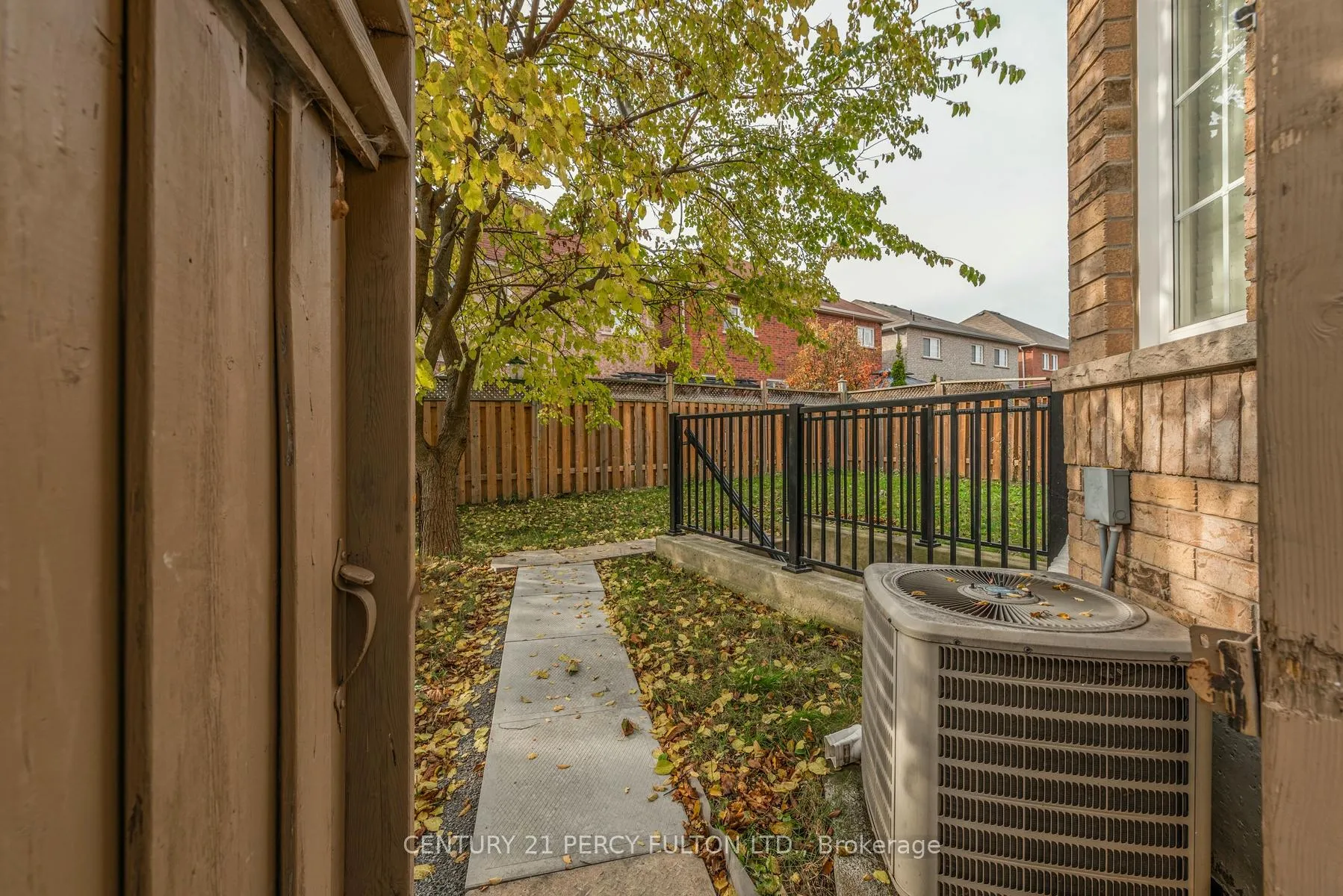 Photo 22 of Unit Bsmt, 1 Cragg Crescent, Ajax, Northeast Ajax — HOMEH