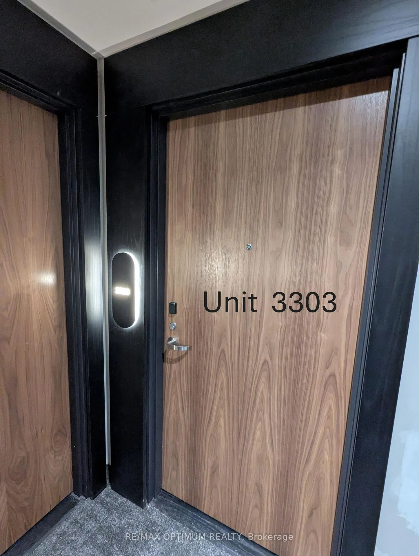 Photo 6 of Unit 3303, 25 Wellington Street S, Kitchener — HOMEH
