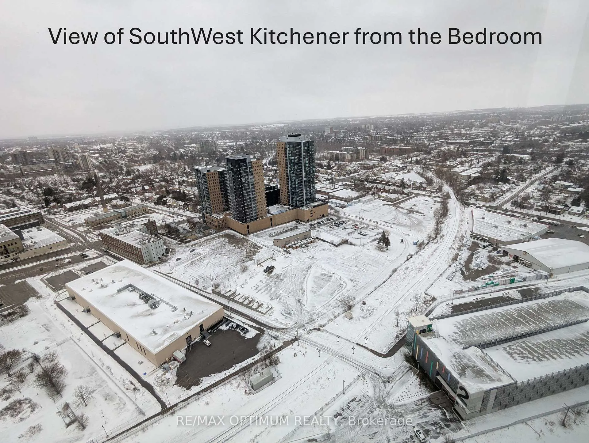 Photo 22 of Unit 3303, 25 Wellington Street S, Kitchener — HOMEH