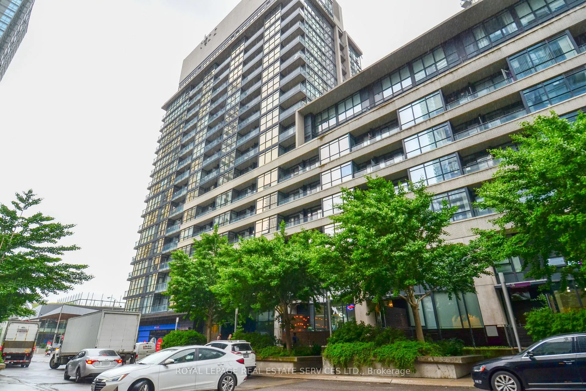 Photo 1 of Unit 832, 8 Telegram Mews E, Toronto, Waterfront Communities — HOMEH