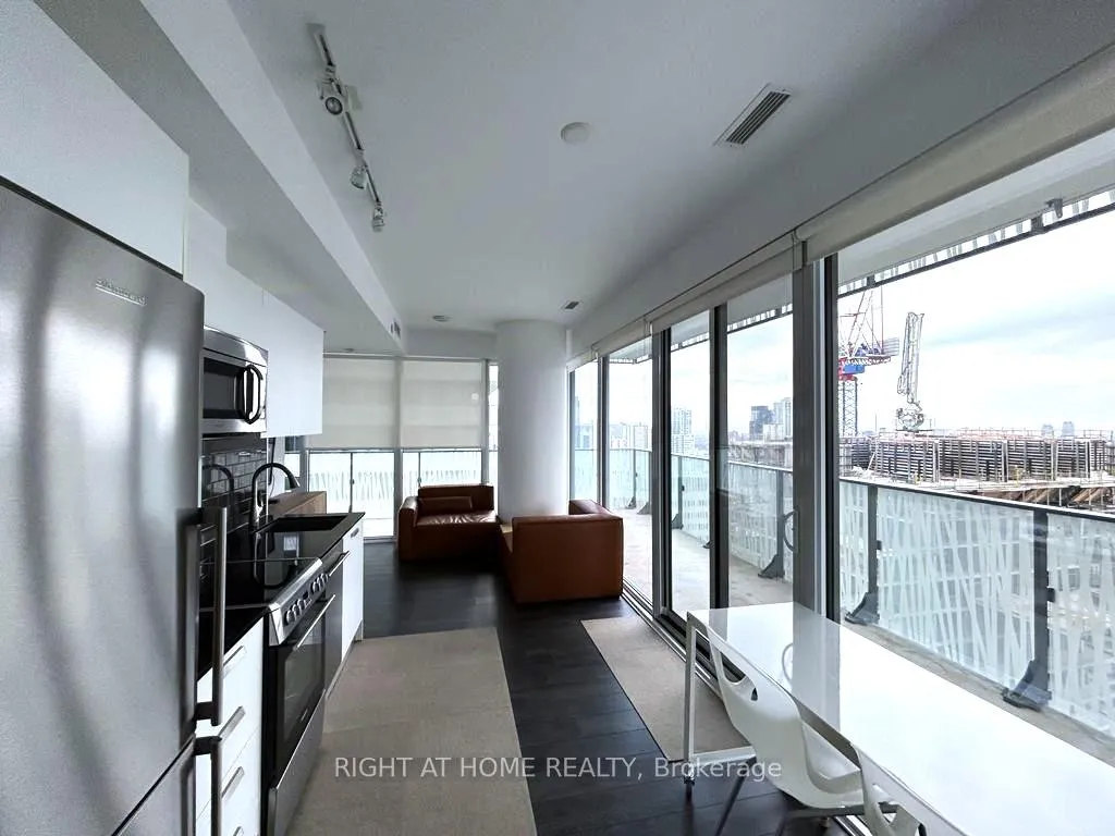 Photo 5 of Unit 2802, 42 Charles Street E, Toronto, Church-Yonge Corridor — HOMEH