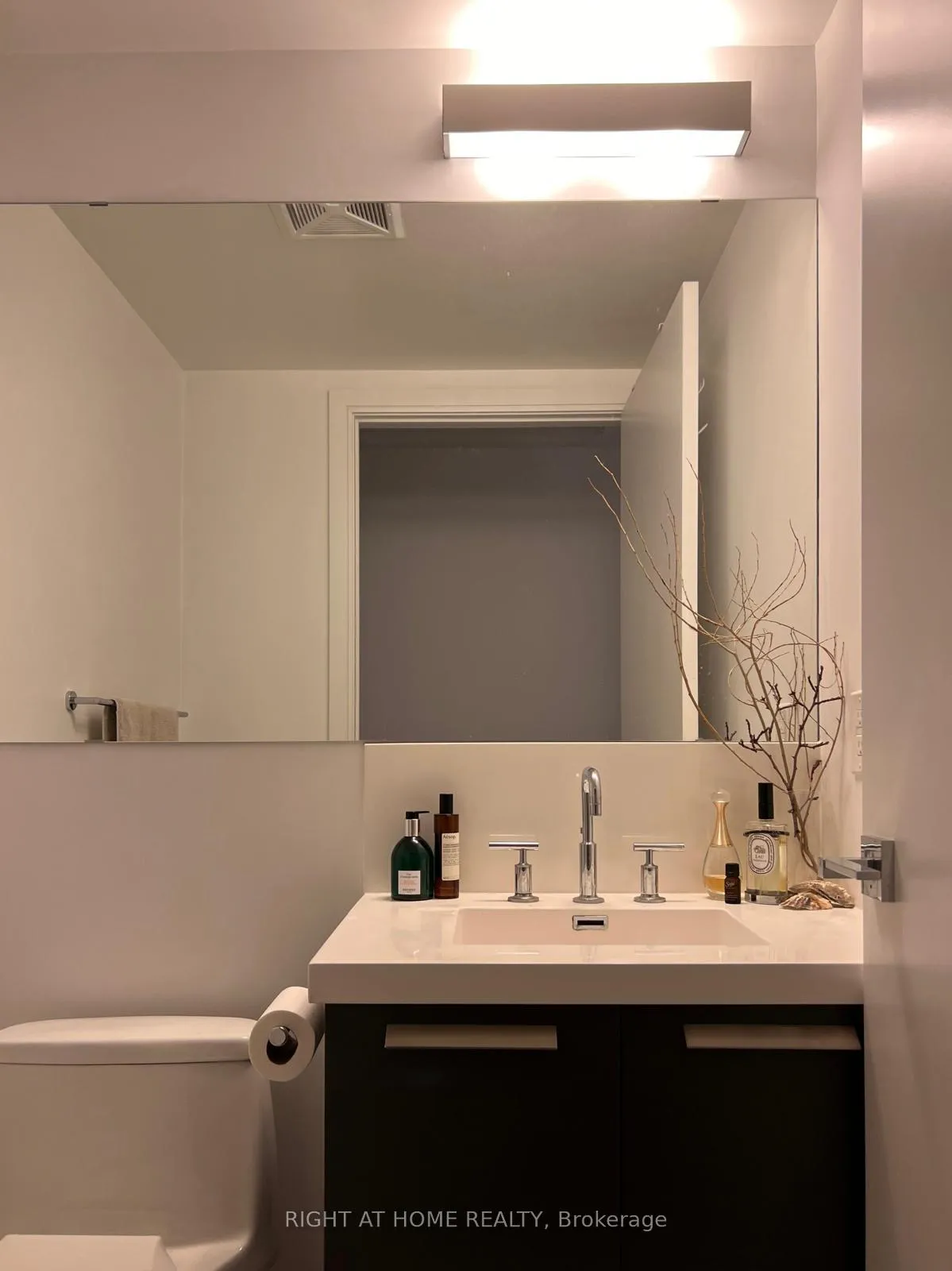 Photo 8 of Unit 2802, 42 Charles Street E, Toronto, Church-Yonge Corridor — HOMEH
