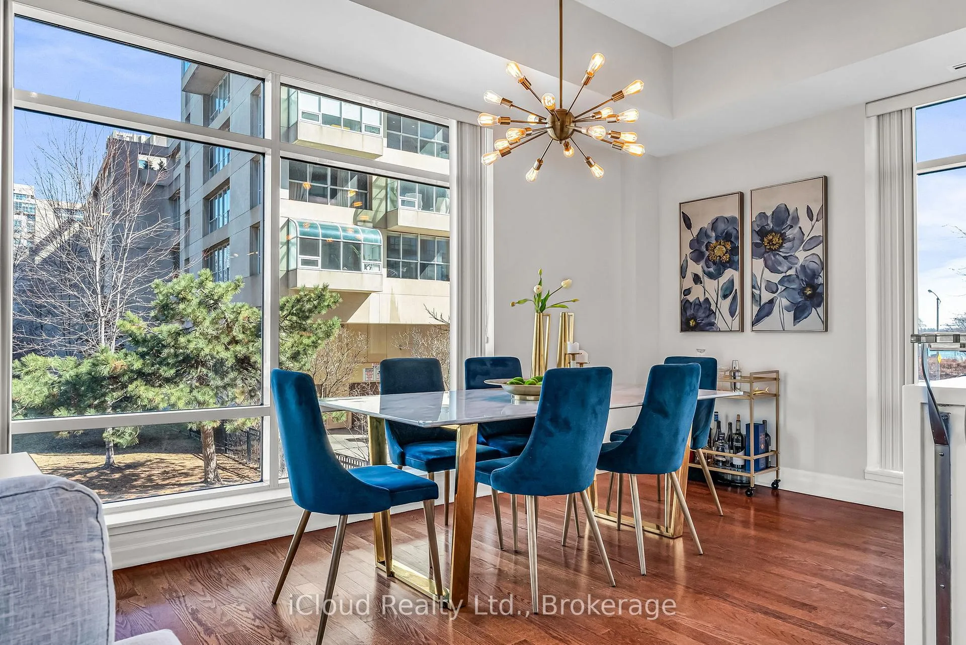Photo 3 of Unit 210E, 500 Queens Quay W, Toronto, Waterfront Communities — HOMEH